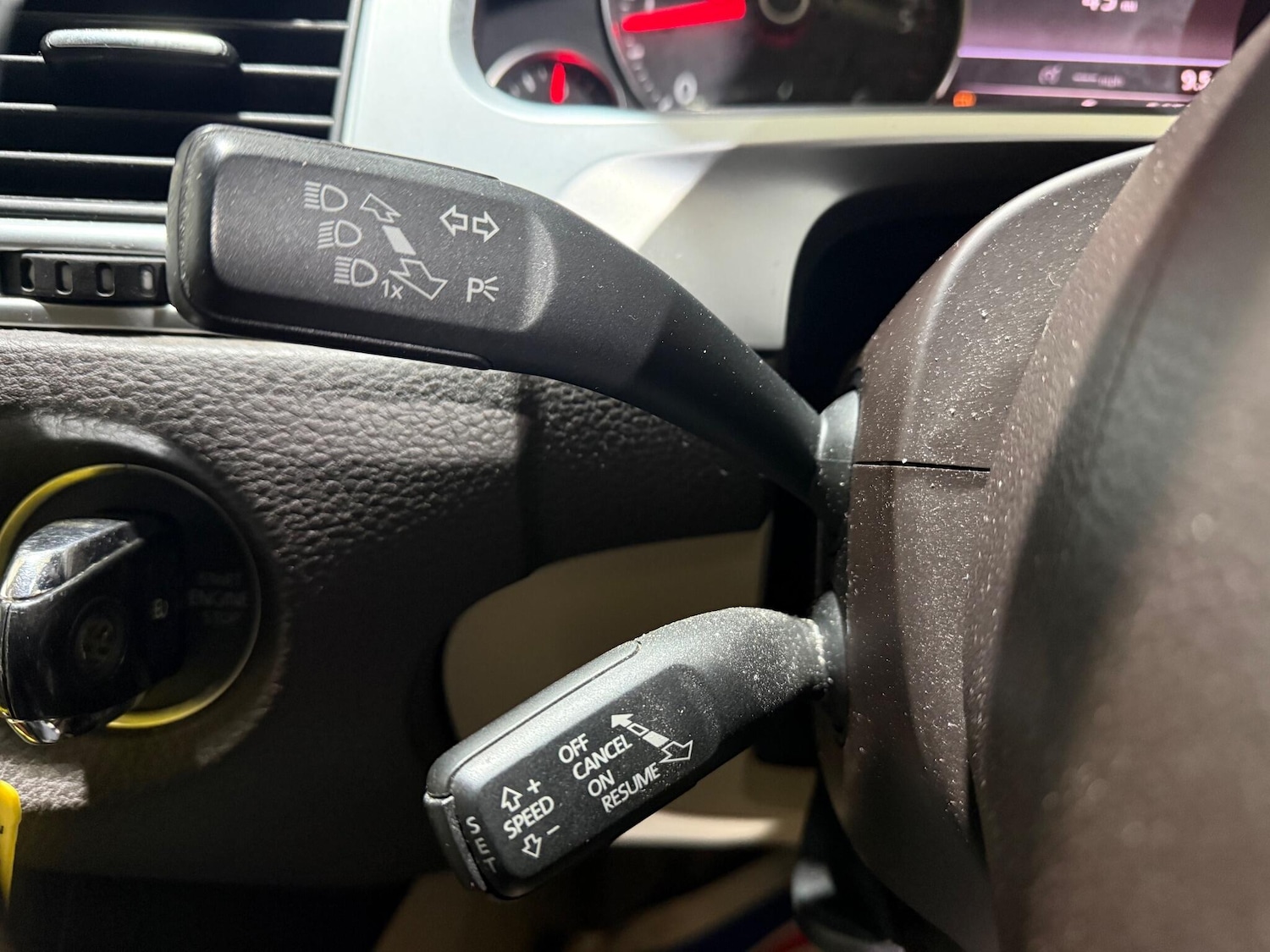 Used Volkswagen Touareg 2011 for sale - 76839356: Photo 33