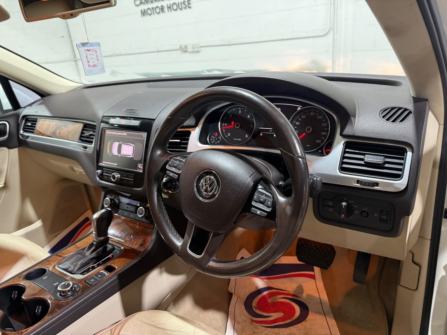 Used Volkswagen Touareg 2011 for sale - 76839356: Photo 40