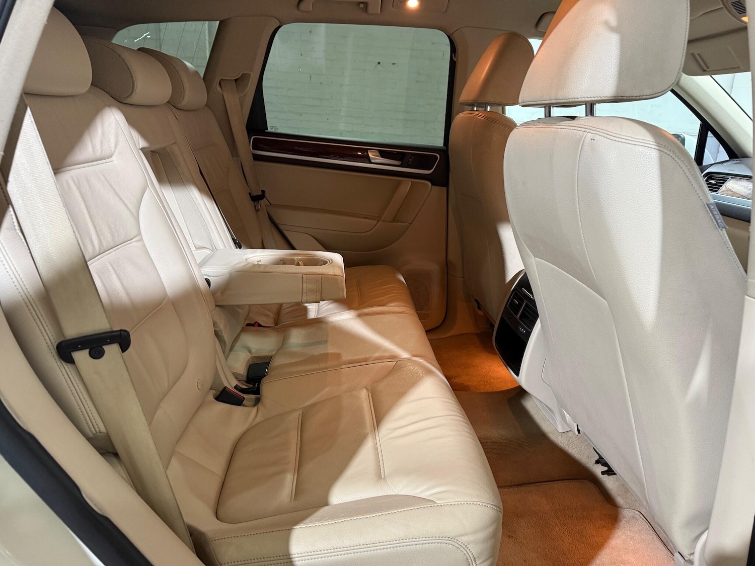 Used Volkswagen Touareg 2011 for sale - 76839356: Photo 47