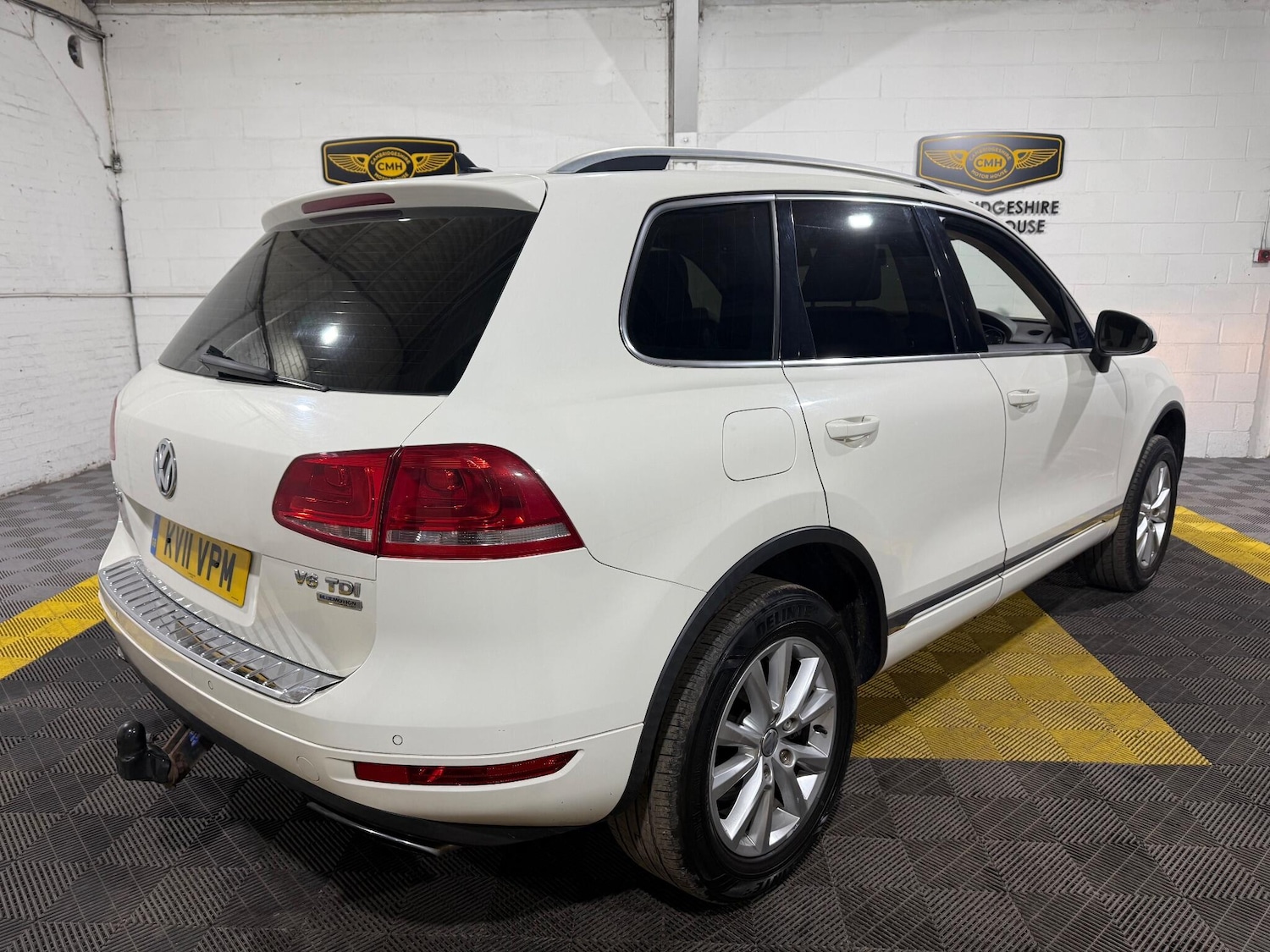 Used Volkswagen Touareg 2011 for sale - 76839356: Photo 5