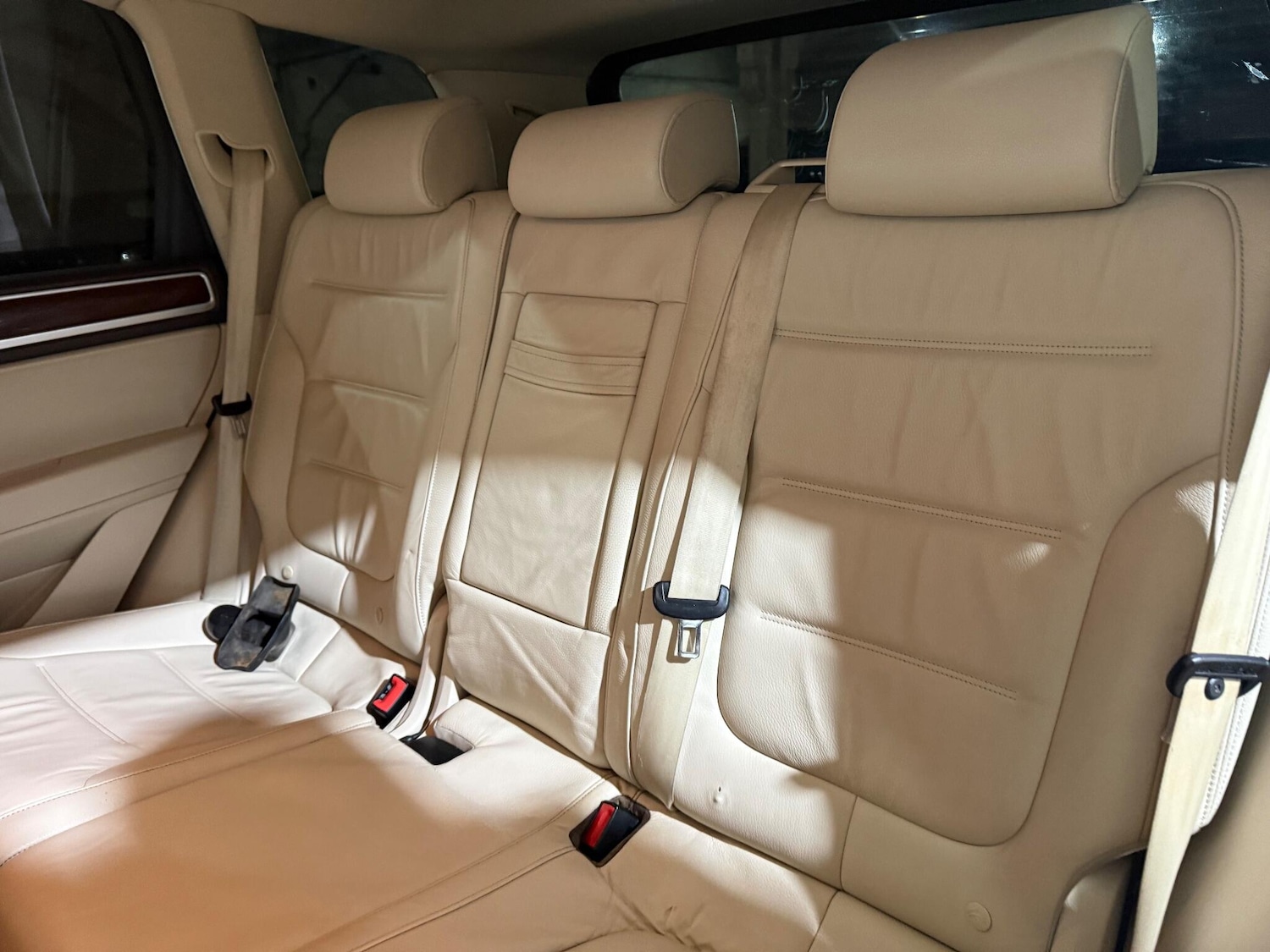 Used Volkswagen Touareg 2011 for sale - 76839356: Photo 51