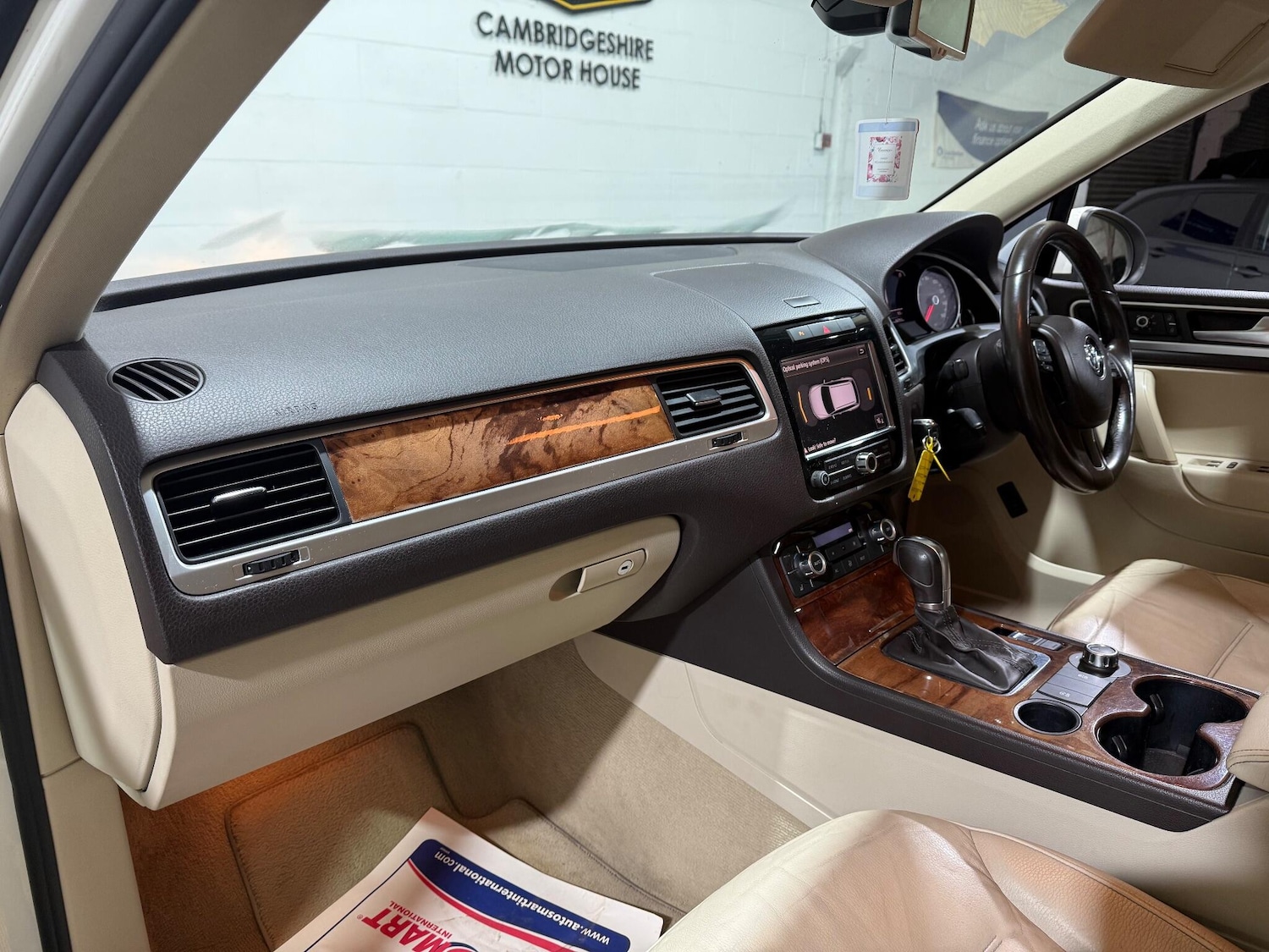 Used Volkswagen Touareg 2011 for sale - 76839356: Photo 56