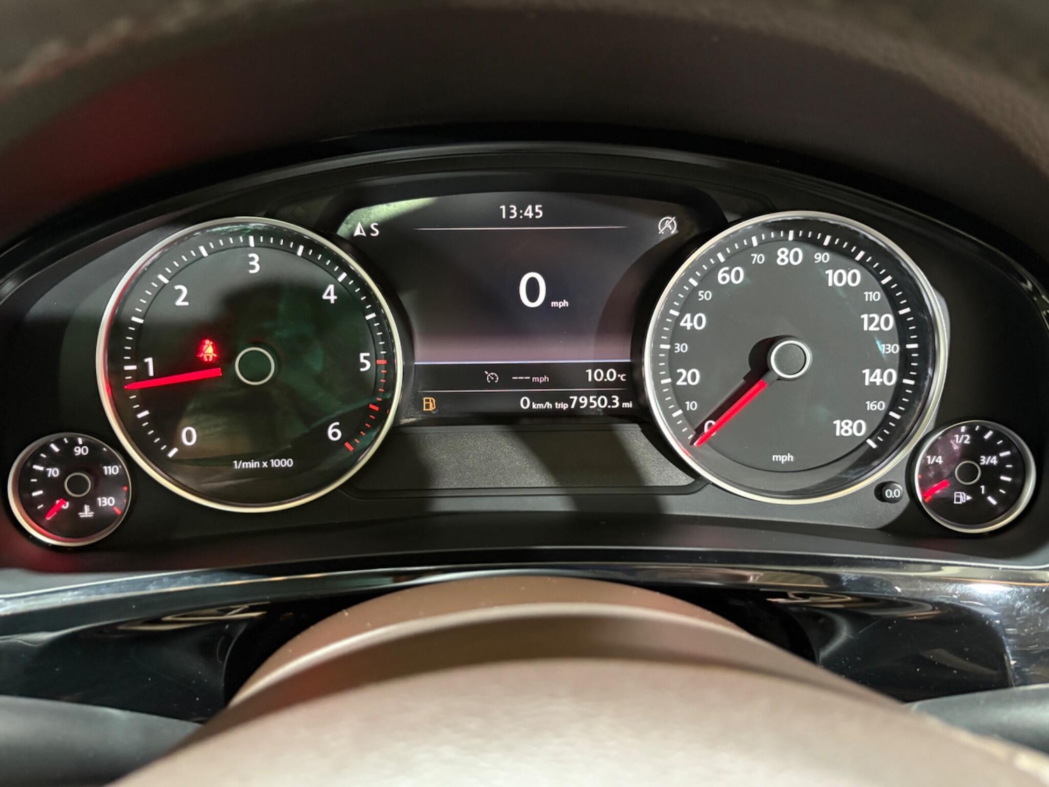 Used Volkswagen Touareg 2015 for sale - 76839744: Photo 29