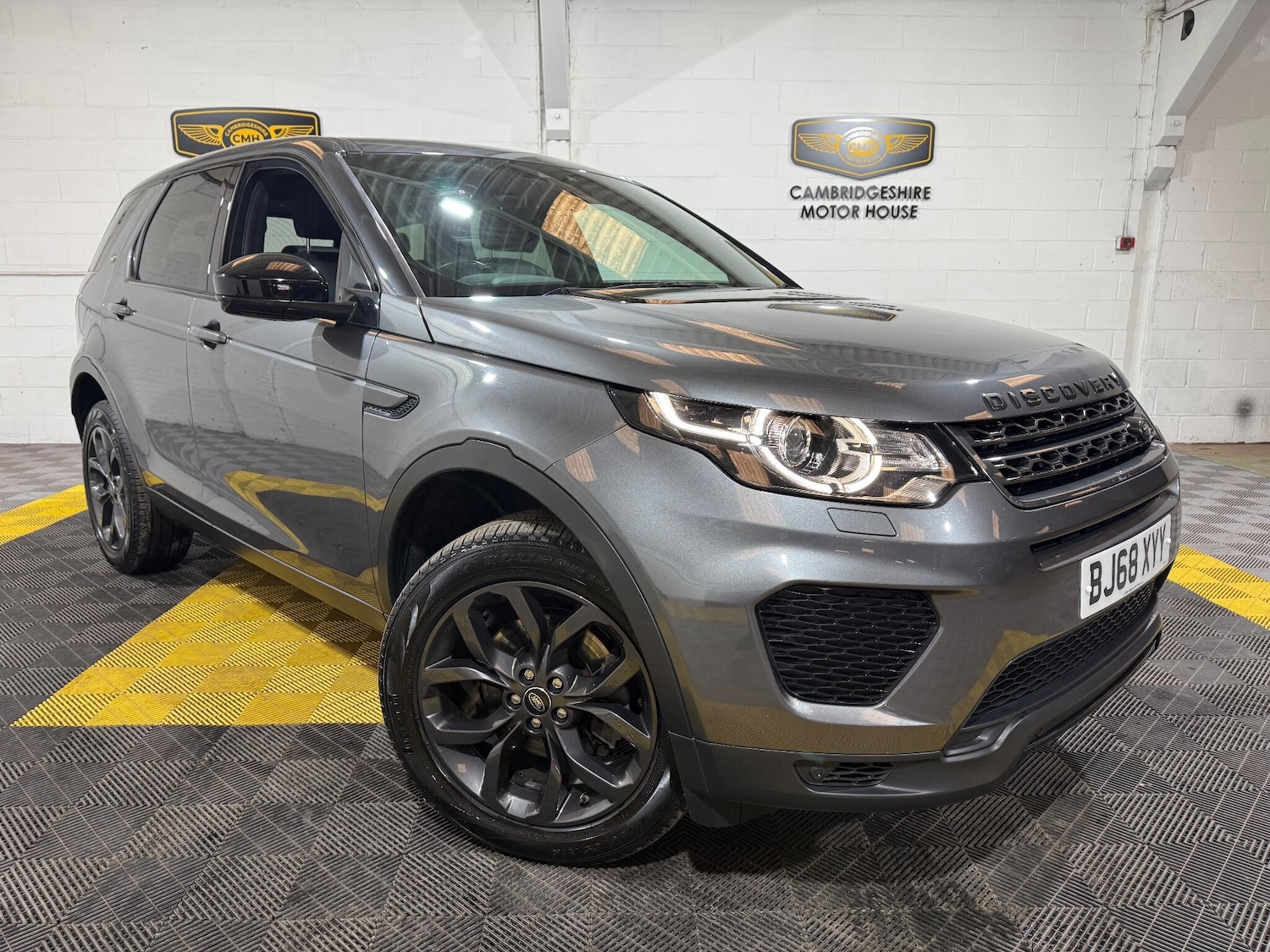 Used Land Rover Discovery Sport 2018 for sale - 76307872: Photo 1