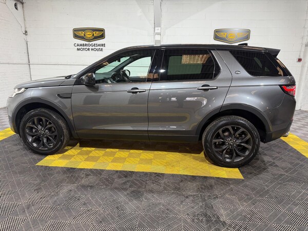Used Land Rover Discovery Sport 2018 for sale - 76307872: Photo 18