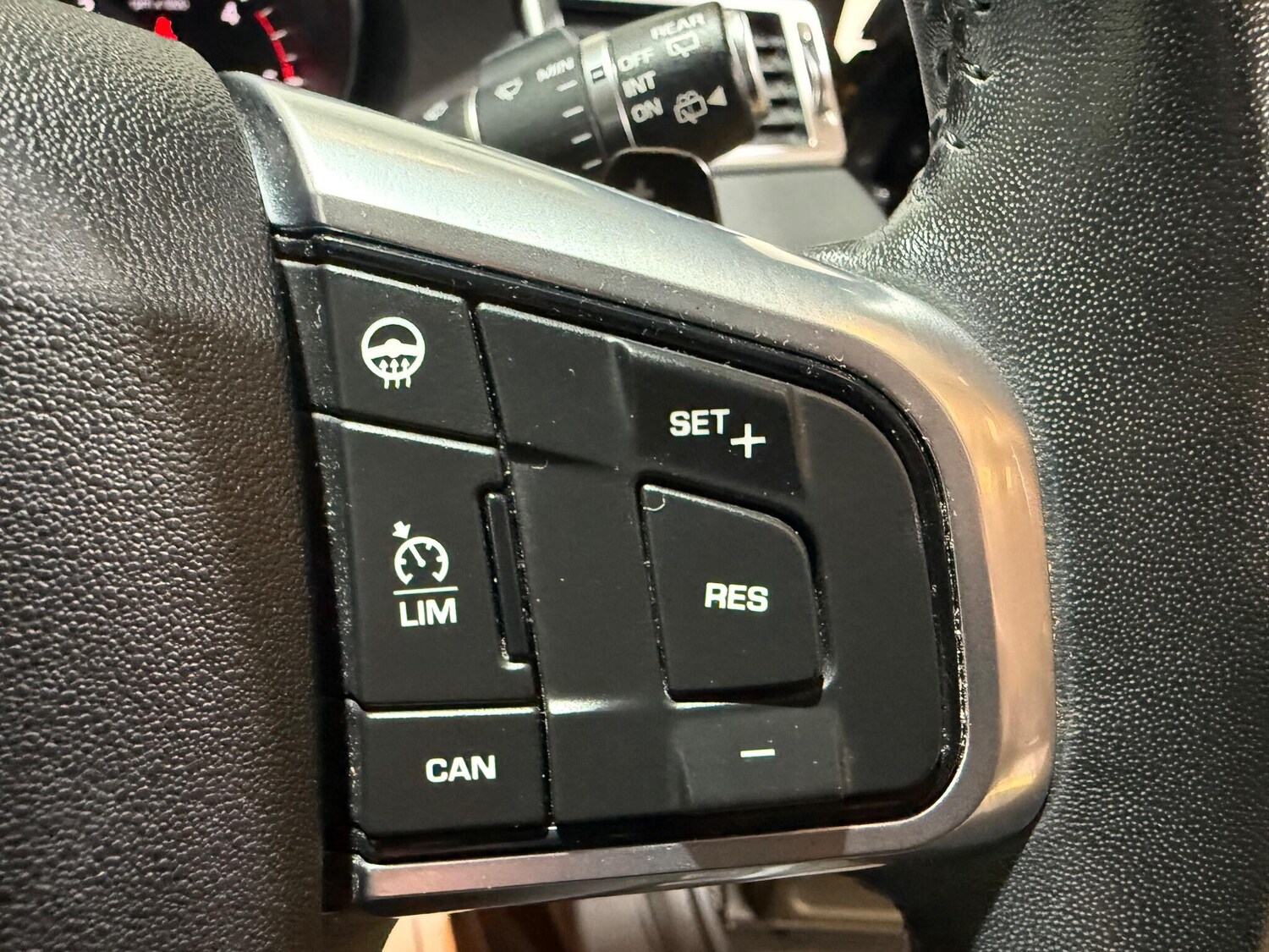 Used Land Rover Discovery Sport 2018 for sale - 76307872: Photo 32