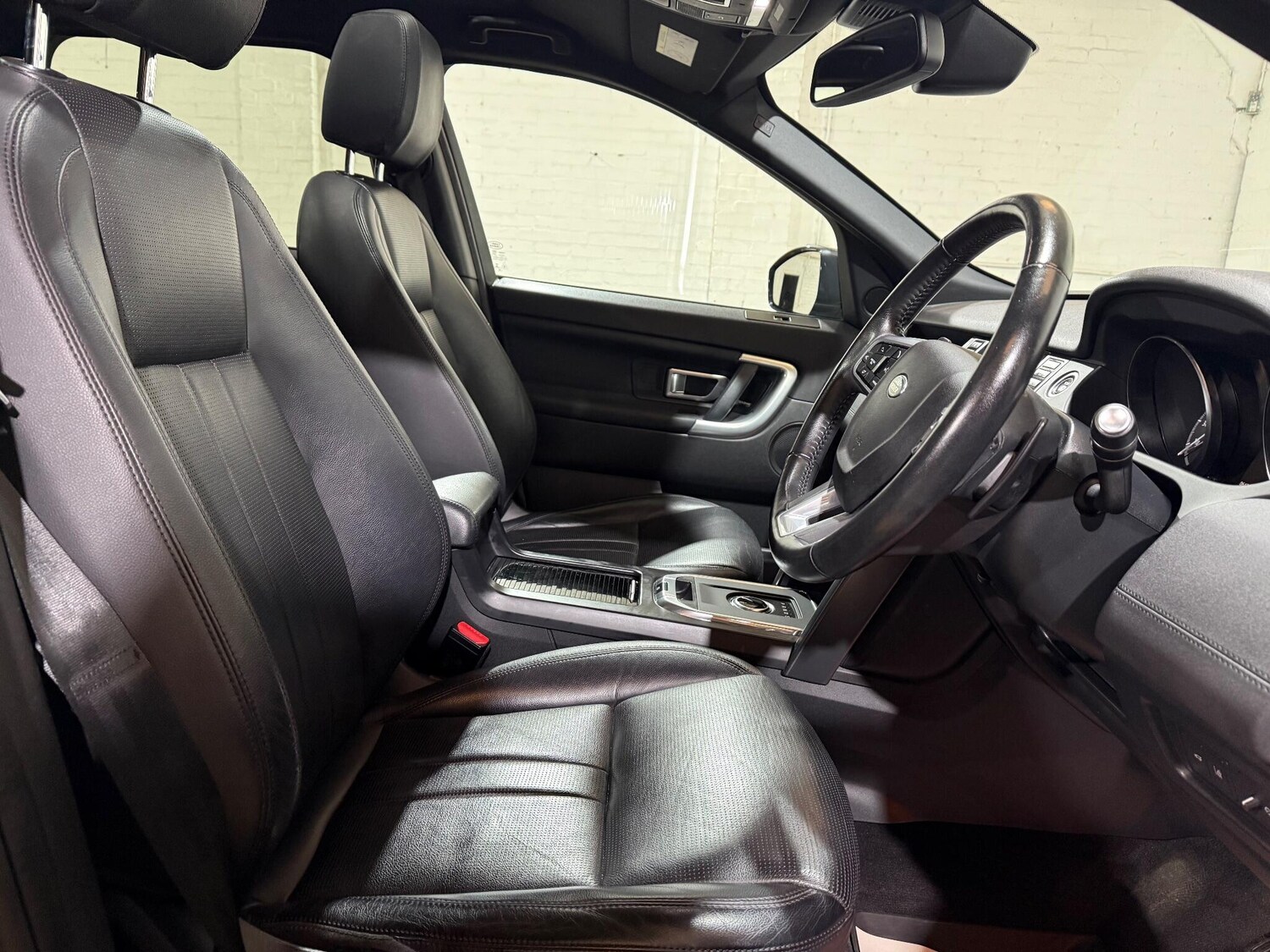 Used Land Rover Discovery Sport 2018 for sale - 76307872: Photo 37