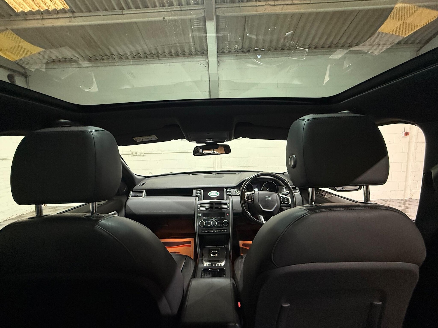 Used Land Rover Discovery Sport 2018 for sale - 76307872: Photo 6