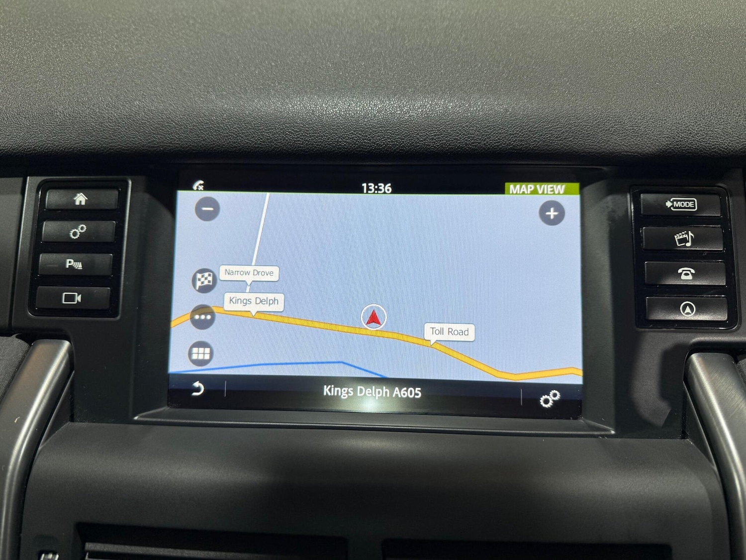 Used Land Rover Discovery Sport 2018 for sale - 76307872: Photo 8