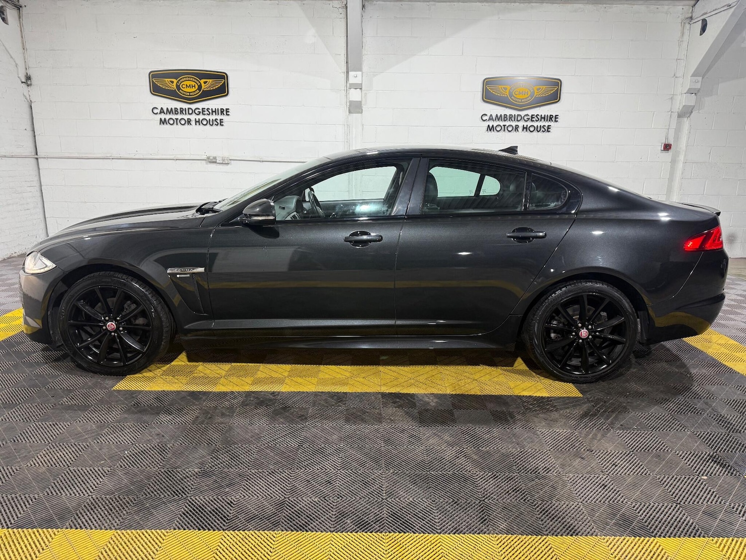 Used Jaguar XF 2015 for sale - 76964586: Photo 10