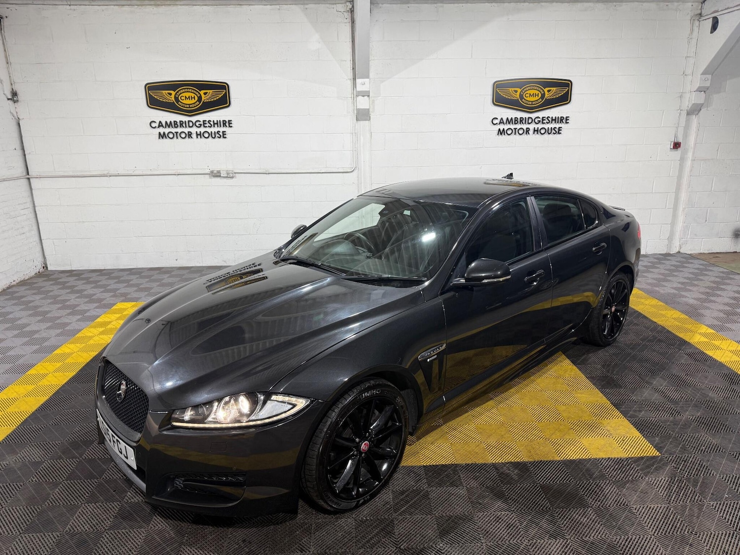 Used Jaguar XF 2015 for sale - 76964586: Photo 11