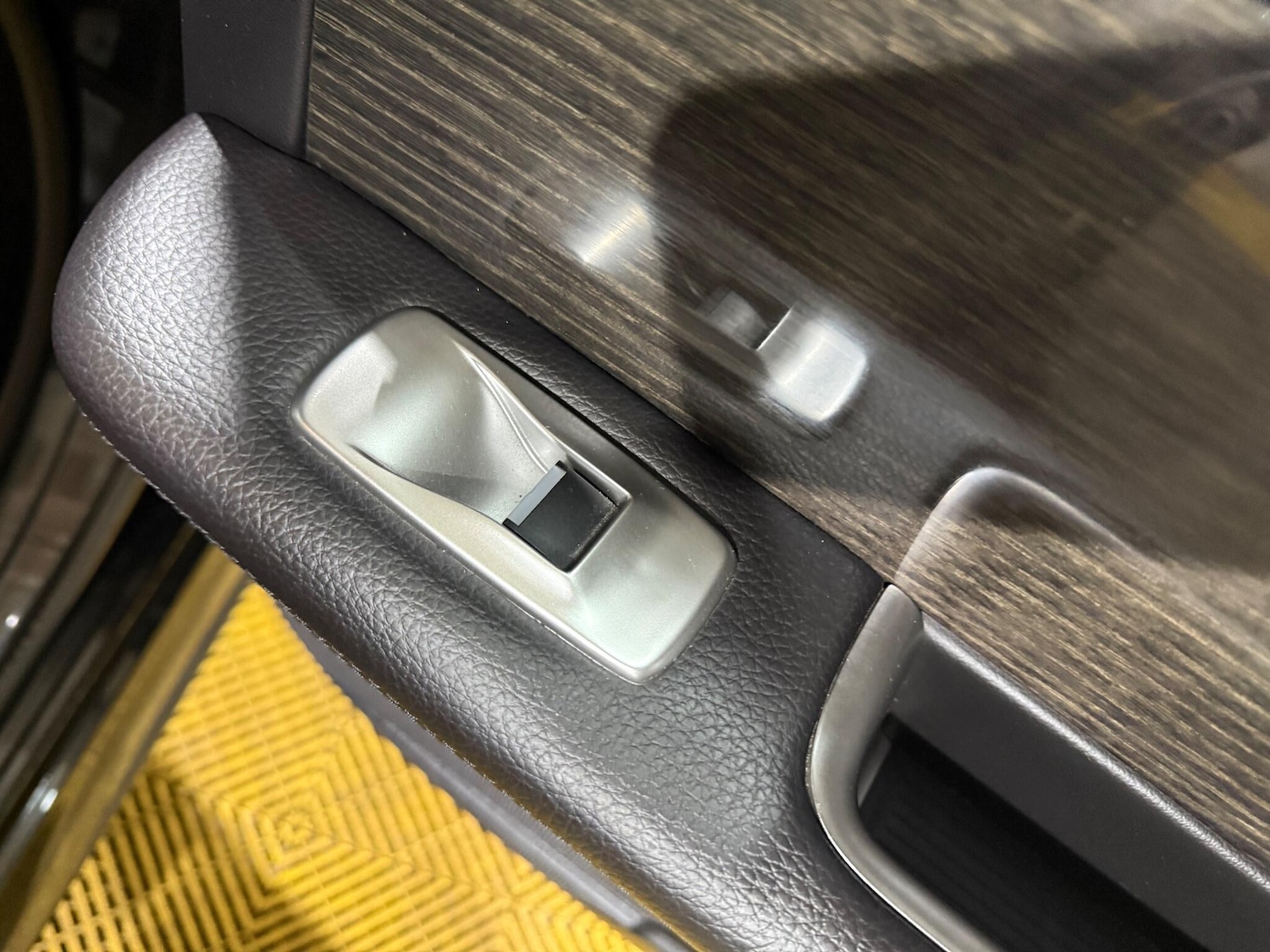 Used Jaguar XF 2015 for sale - 76964586: Photo 48