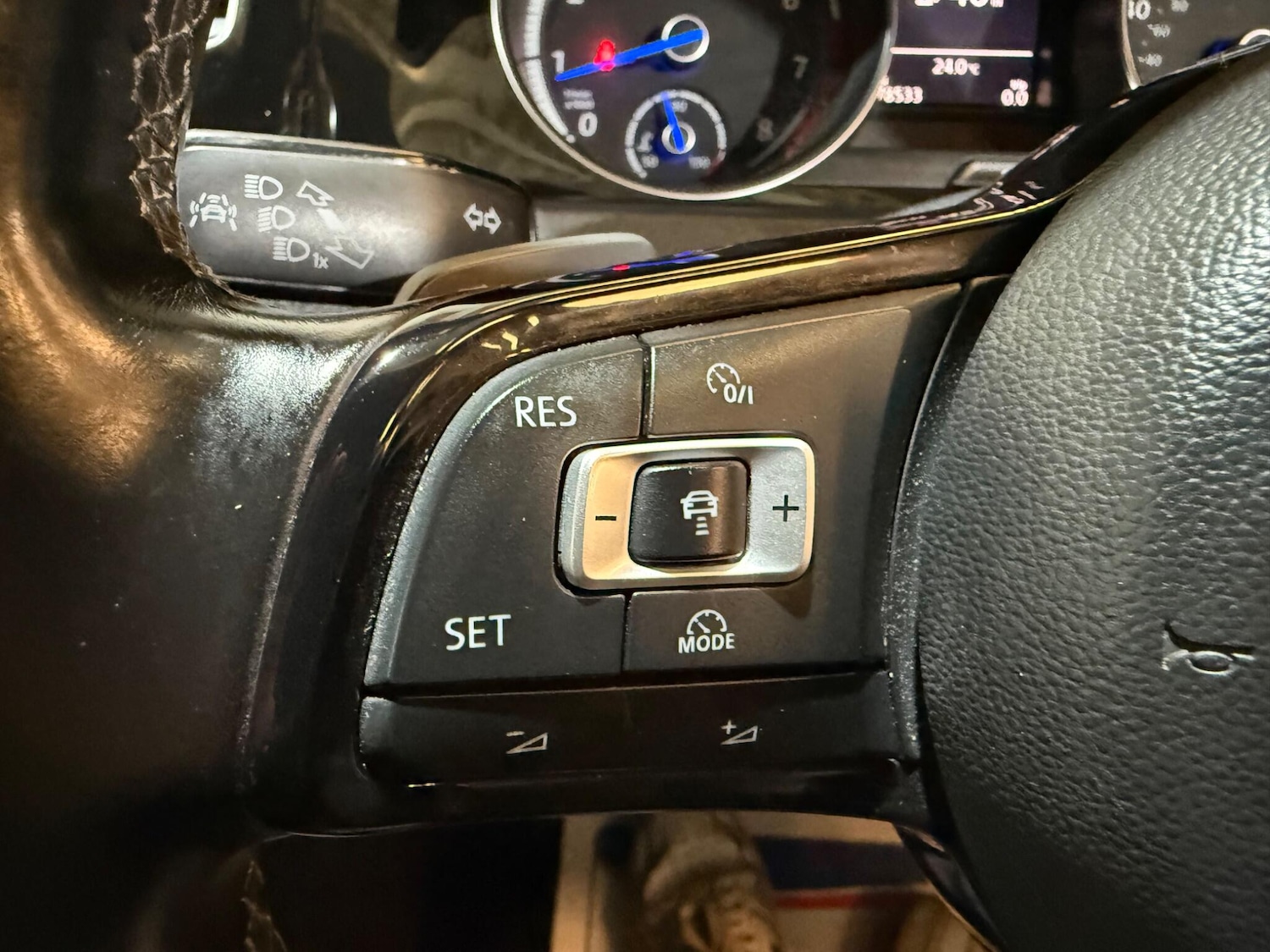 Vehicle 33