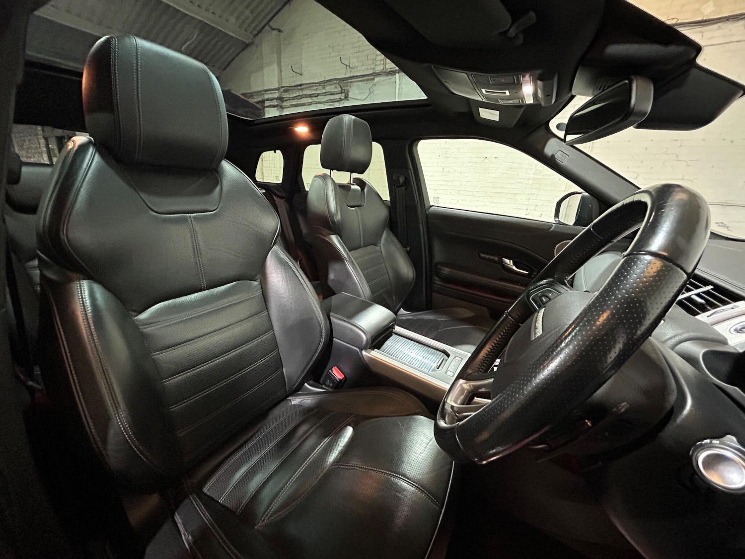 Used Land Rover Range Rover Evoque 2017 for sale - 76592307: Photo 37