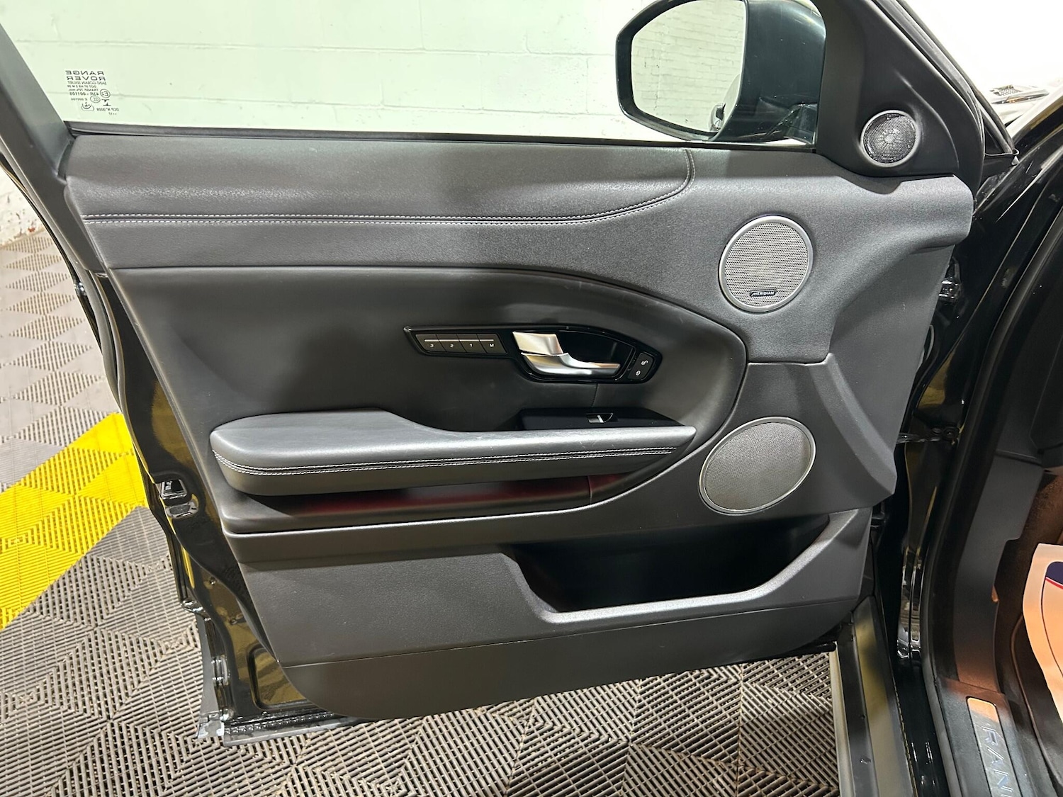 Used Land Rover Range Rover Evoque 2017 for sale - 76592307: Photo 73