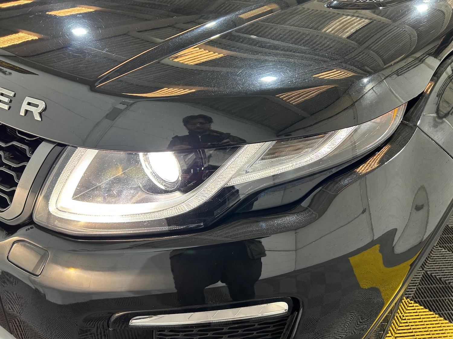 Used Land Rover Range Rover Evoque 2017 for sale - 76592307: Photo 77