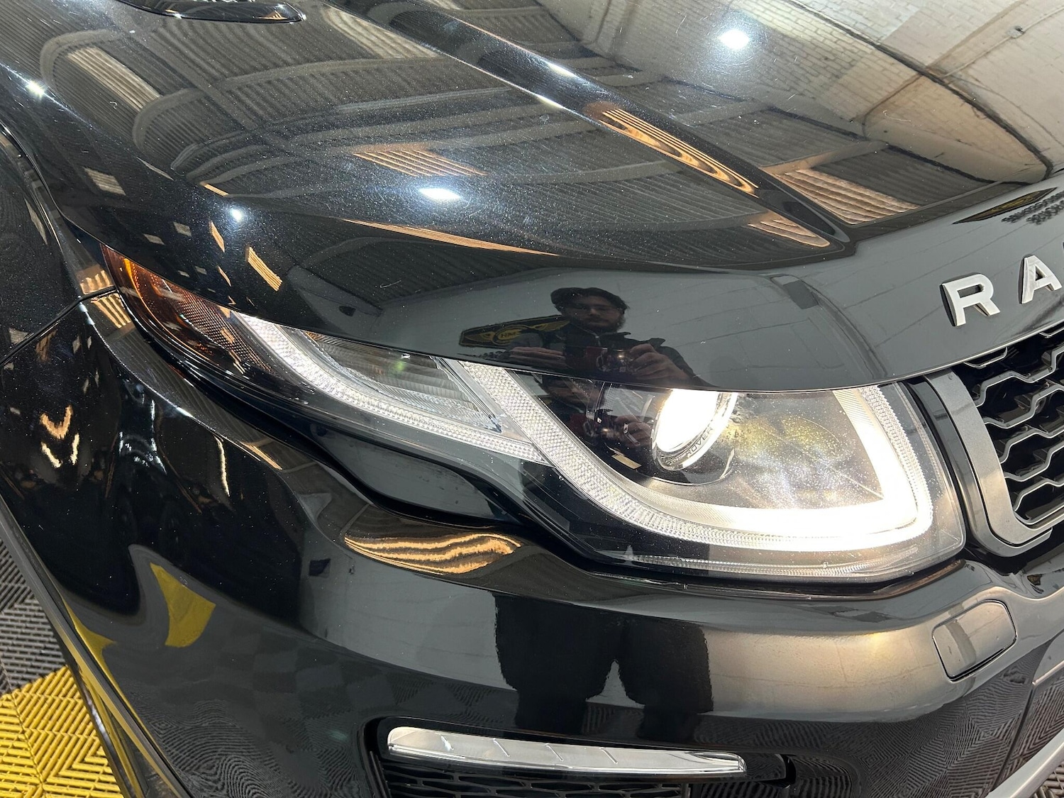 Used Land Rover Range Rover Evoque 2017 for sale - 76592307: Photo 79