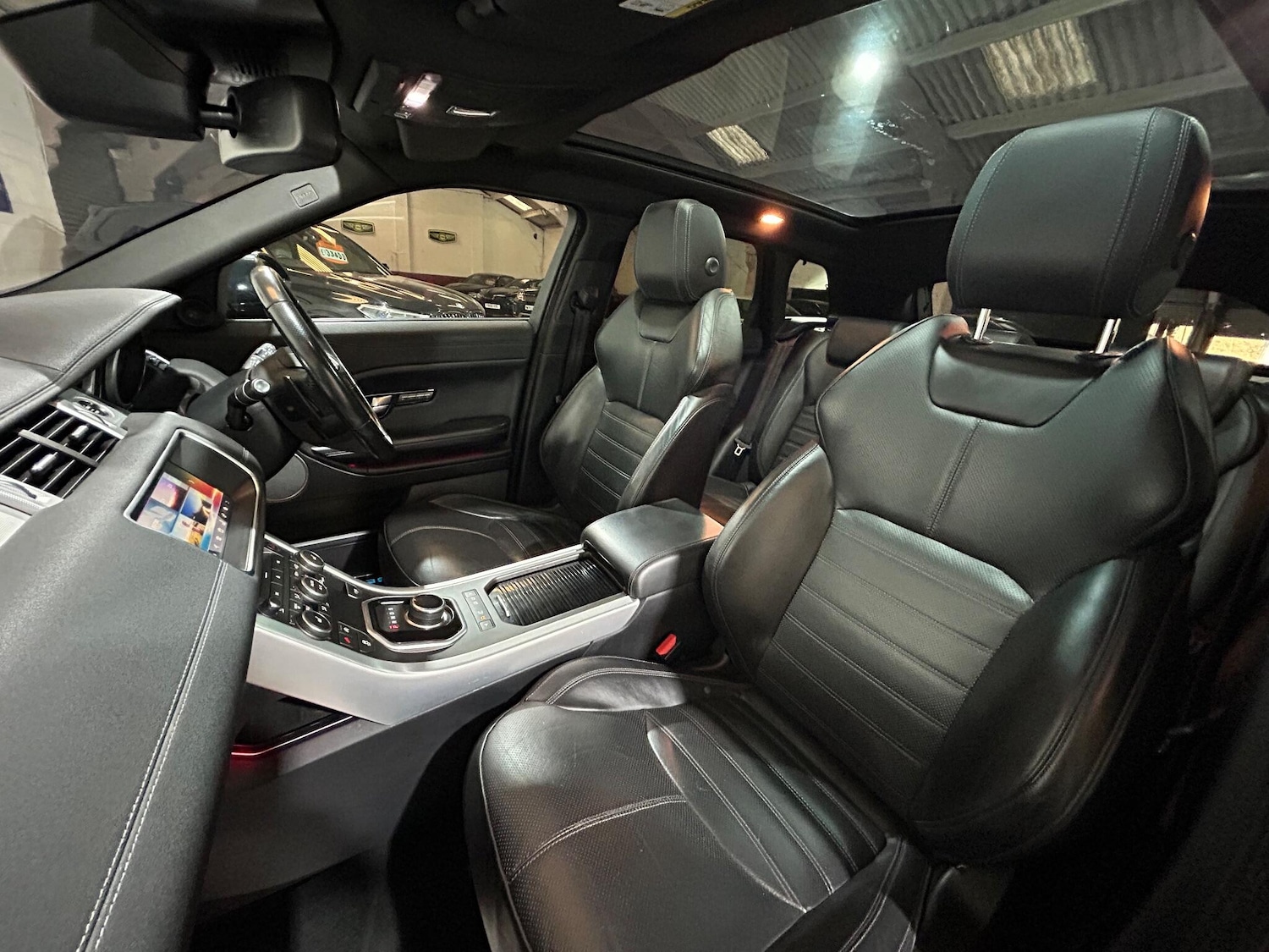 Used Land Rover Range Rover Evoque 2017 for sale - 76592307: Photo 8