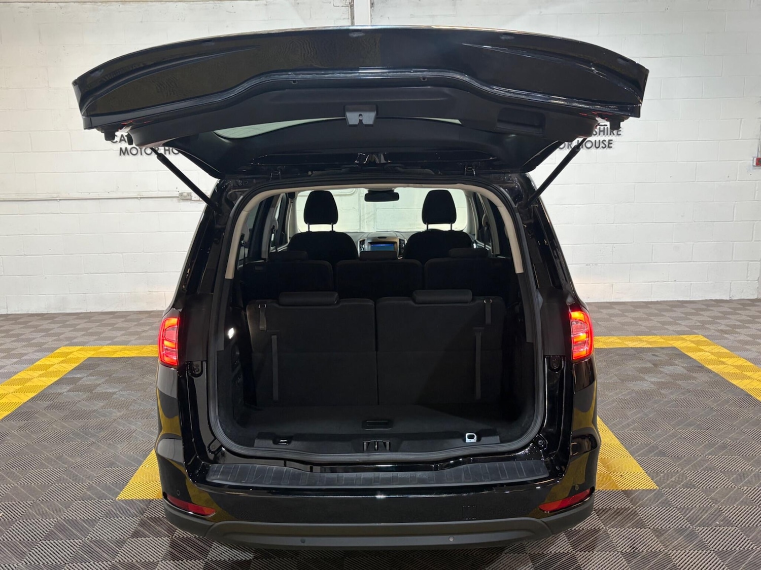 Used Ford Galaxy 2019 for sale - 76991162: Photo 10