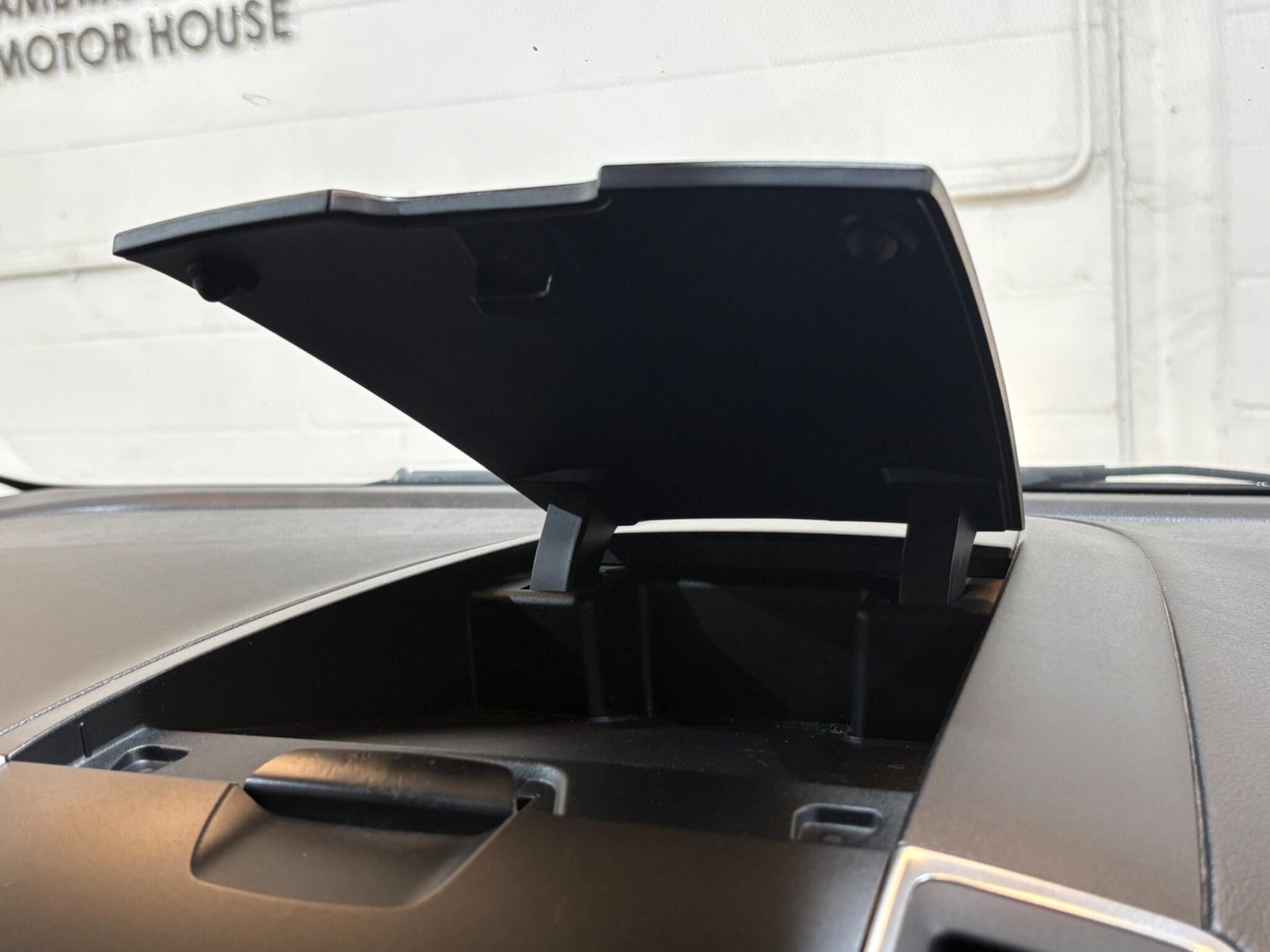 Used Ford Galaxy 2019 for sale - 76991162: Photo 33