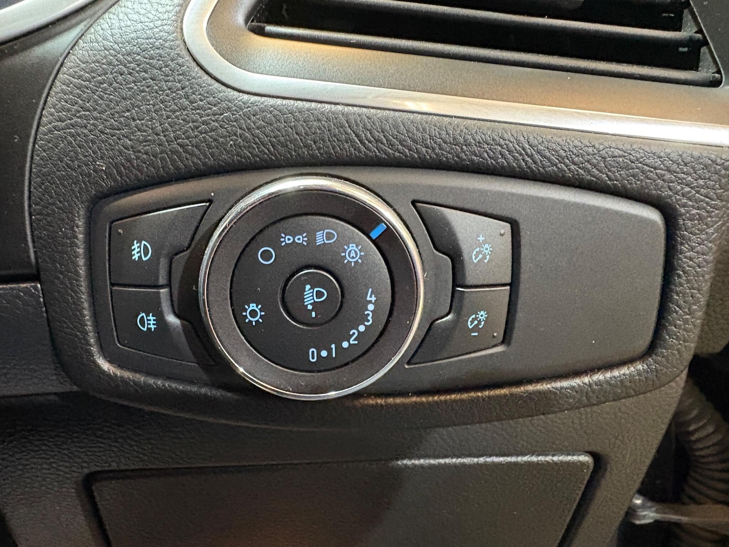 Used Ford Galaxy 2019 for sale - 76991162: Photo 50