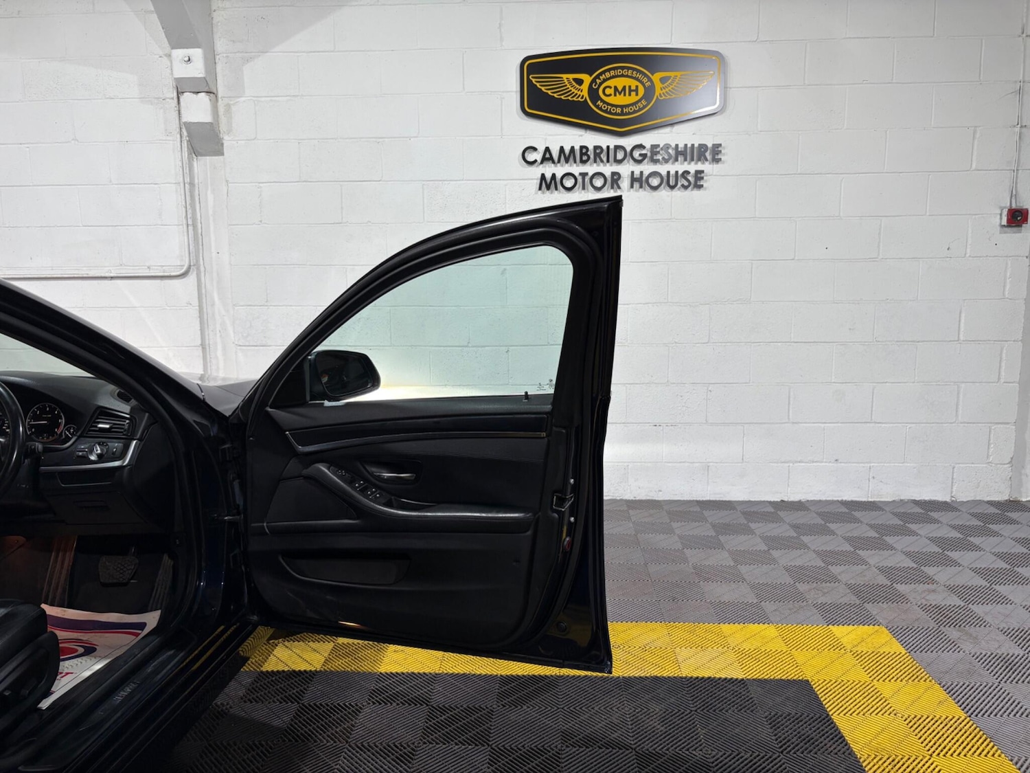 Used BMW 5 Series 2016 for sale - 76537743: Photo 45