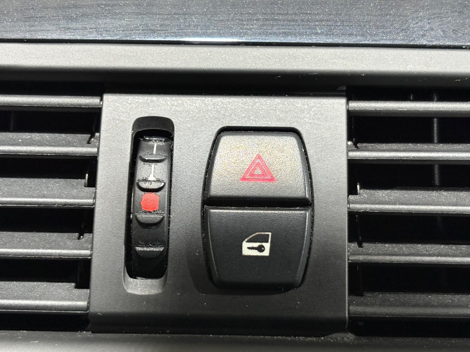 Used BMW 5 Series 2016 for sale - 76537743: Photo 70