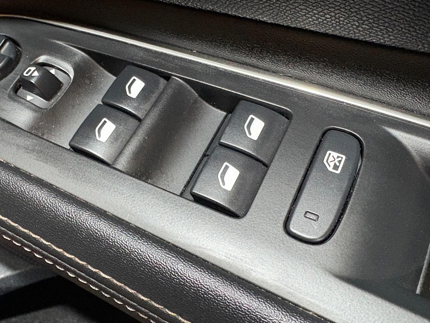 Used Peugeot 3008 for sale - 76485540: Photo 91