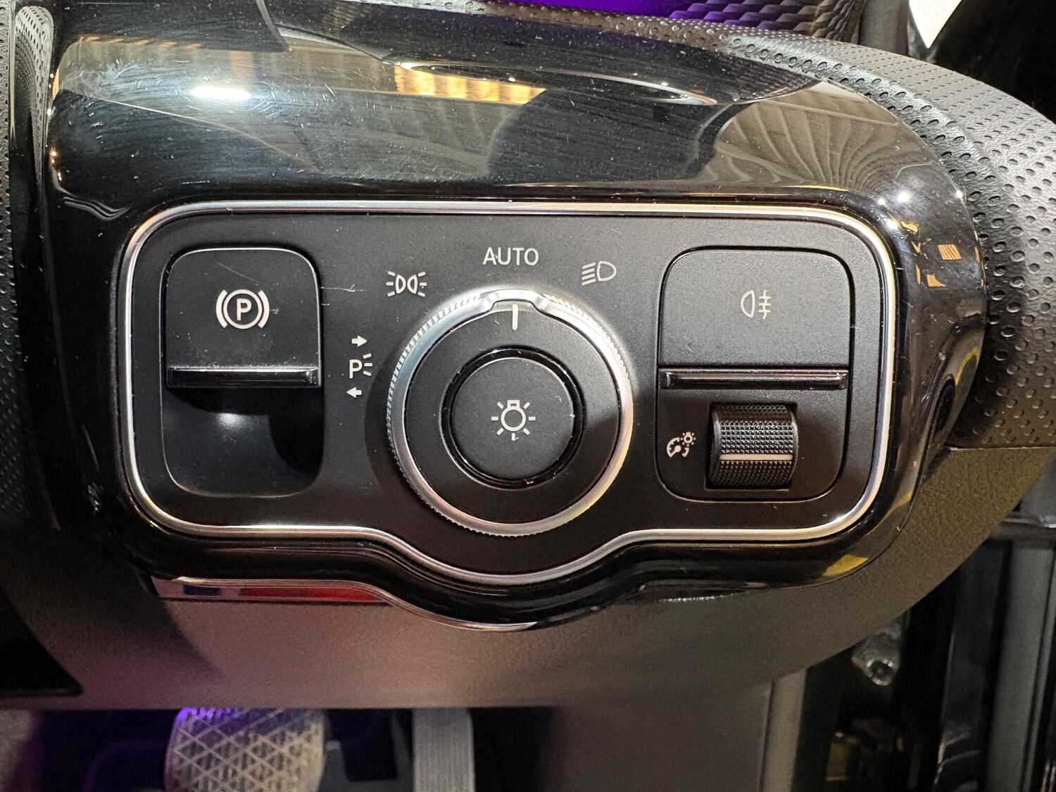 Used Mercedes-Benz A-Class 2019 for sale - 77320304: Photo 30