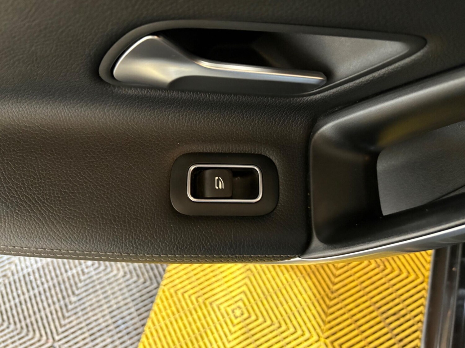 Used Mercedes-Benz A-Class 2019 for sale - 77320304: Photo 52