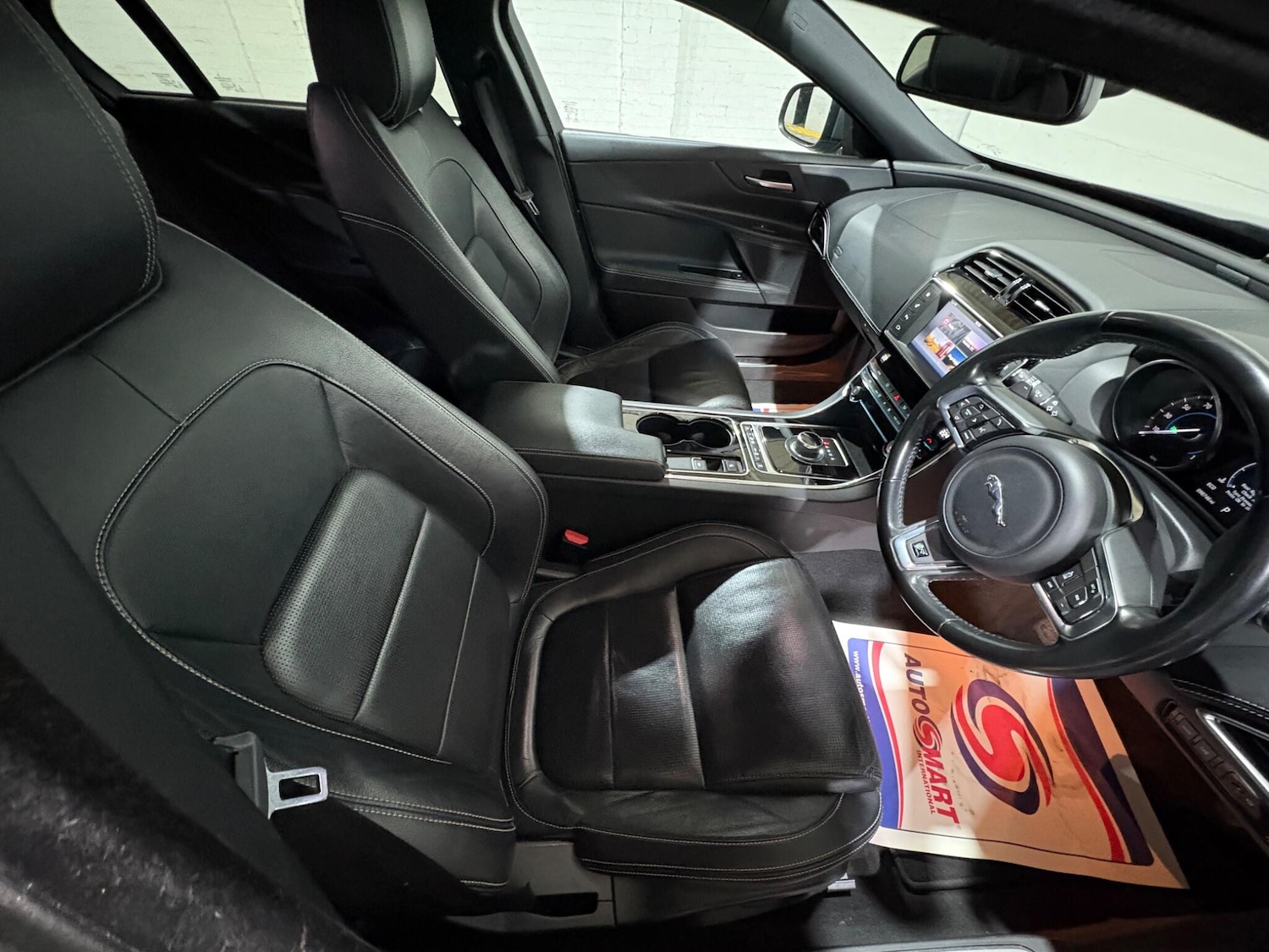 Used Jaguar XE 2017 for sale - 76657105: Photo 35