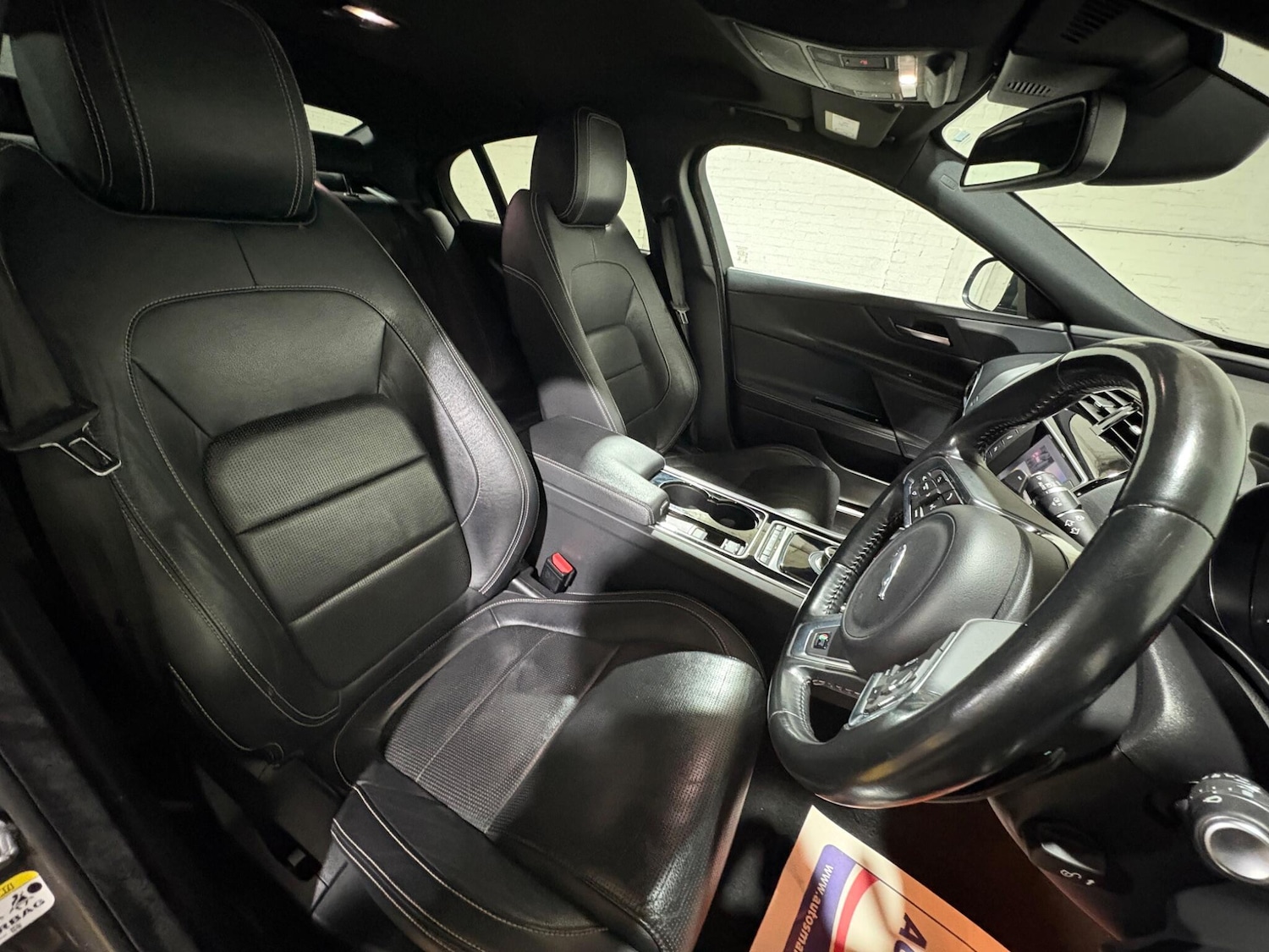 Used Jaguar XE 2017 for sale - 76657105: Photo 7