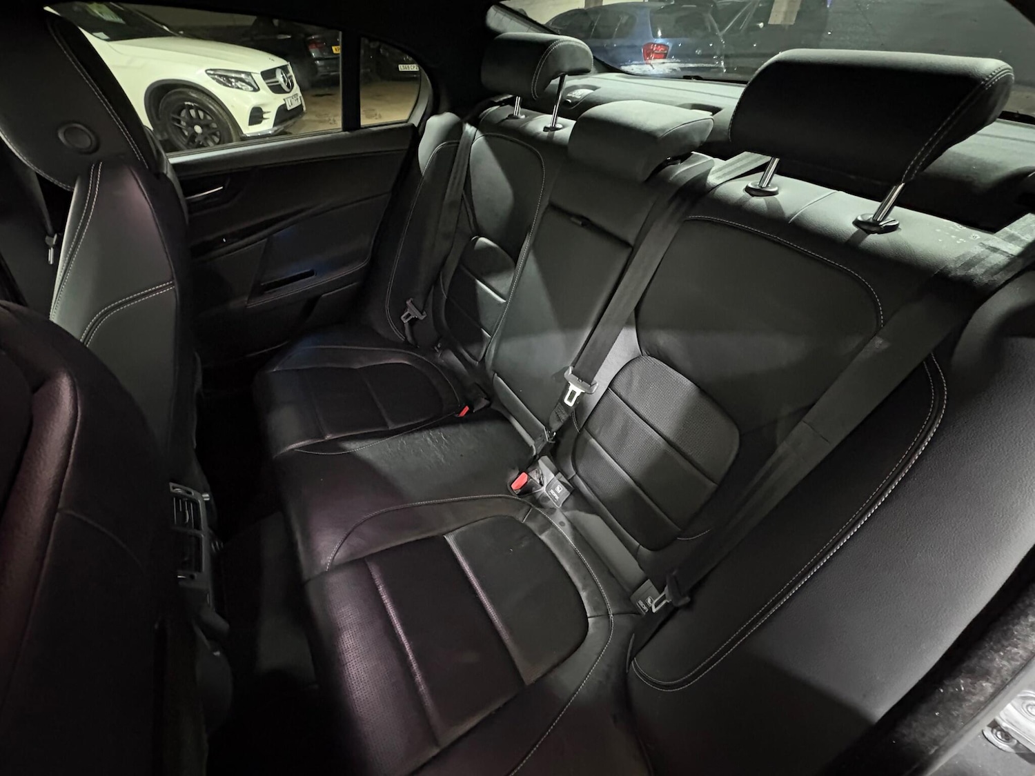 Used Jaguar XE 2017 for sale - 76657105: Photo 9