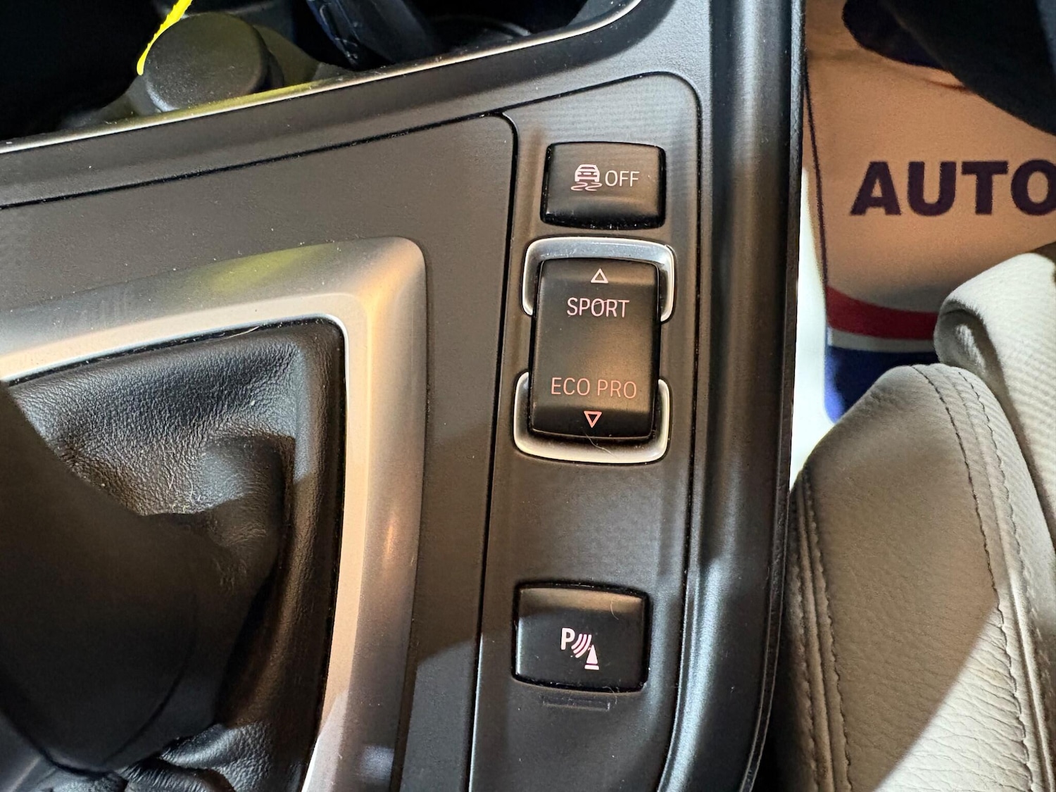 Used BMW 3 Series 2018 for sale - 76667118: Photo 16