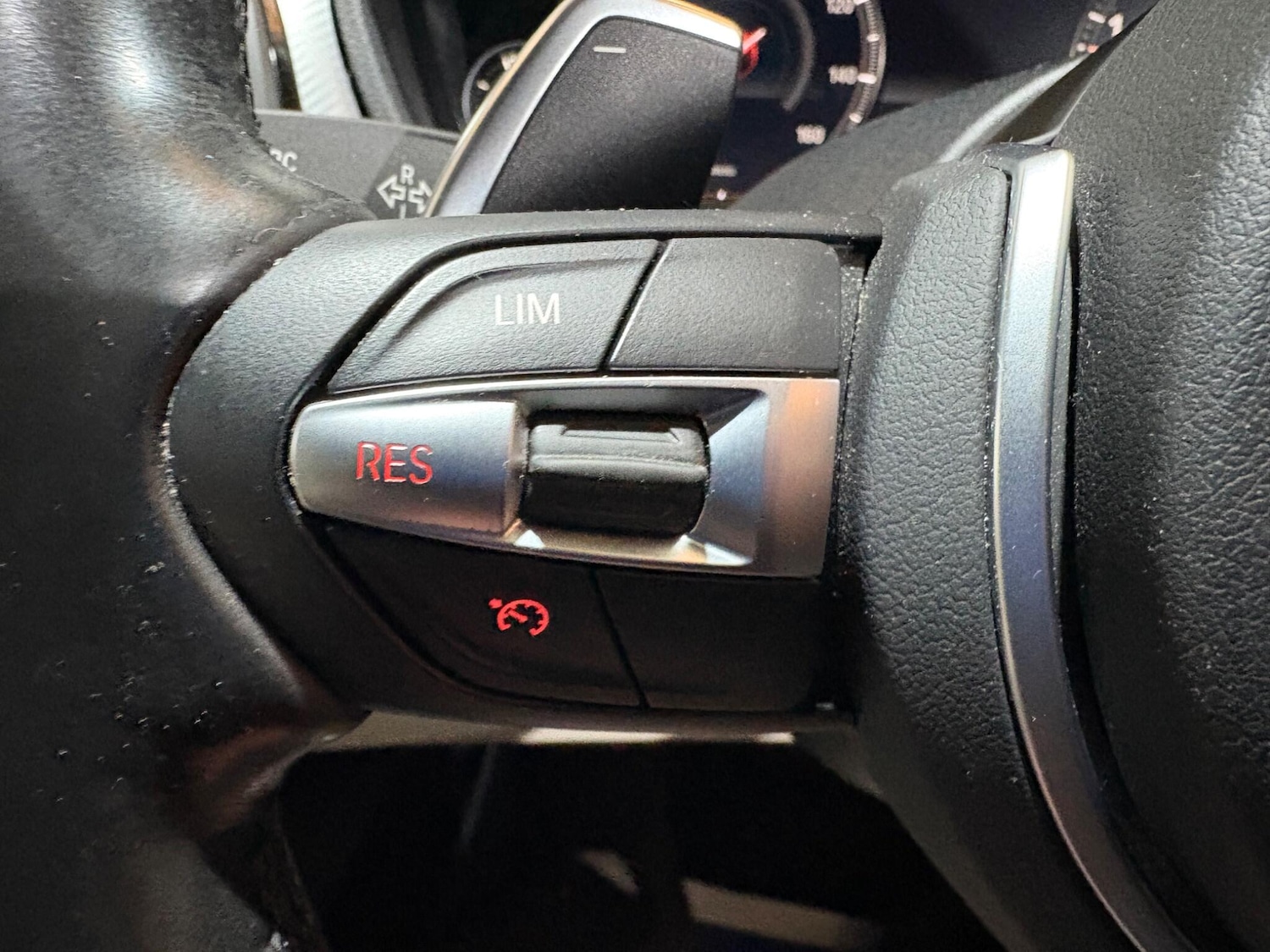 Used BMW 3 Series 2018 for sale - 76667118: Photo 29