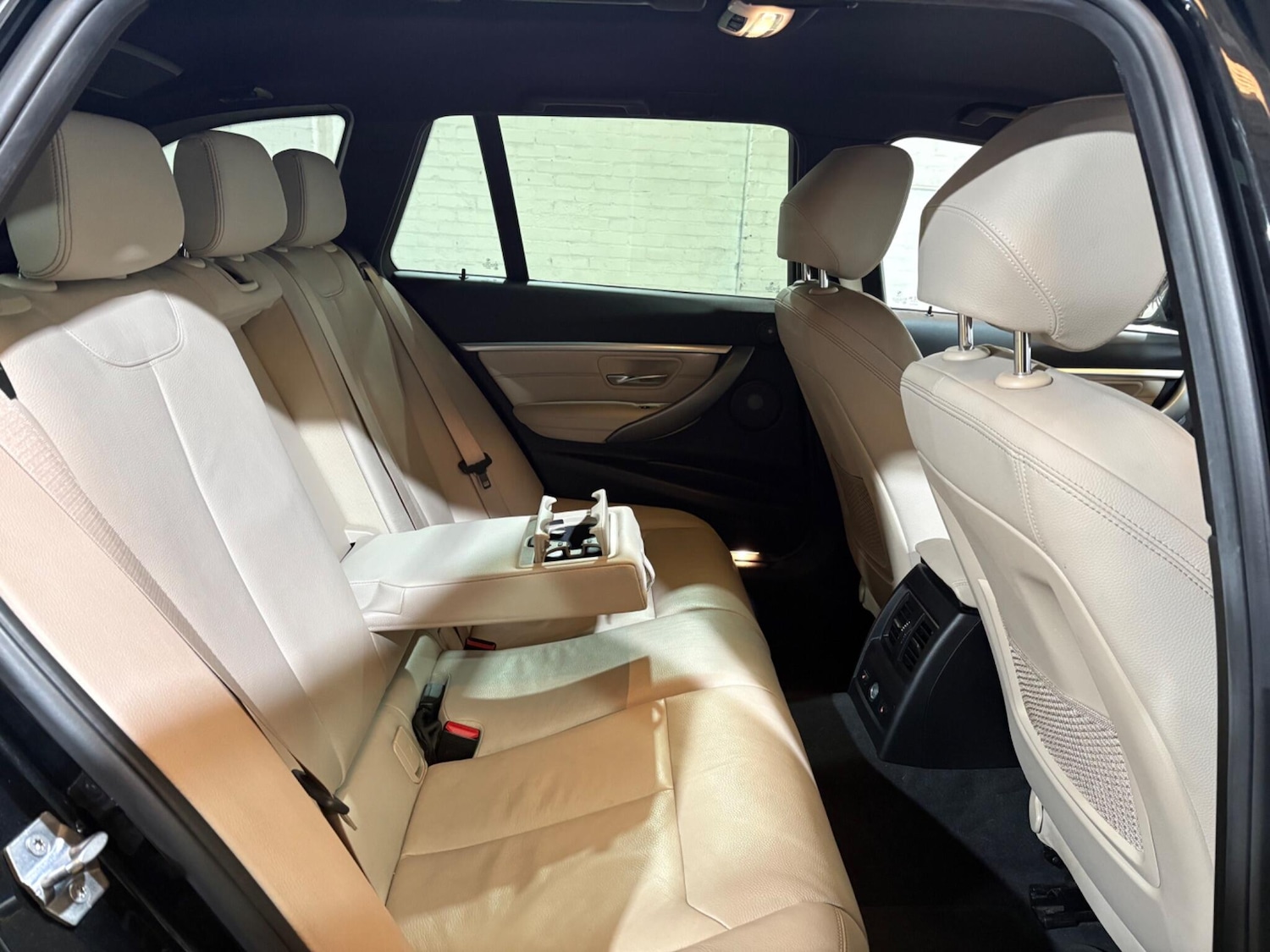 Used BMW 3 Series 2018 for sale - 76667118: Photo 6