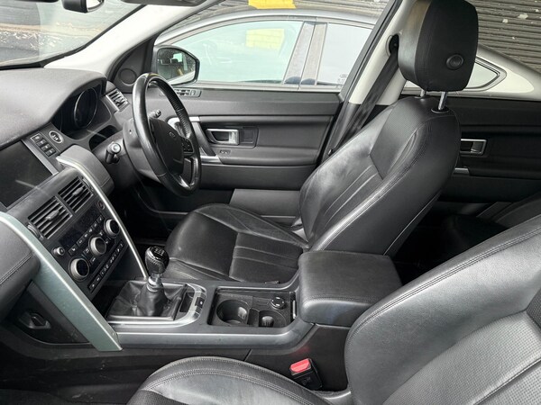 Used Land Rover Discovery Sport 2016 for sale - 76240019: Photo 3