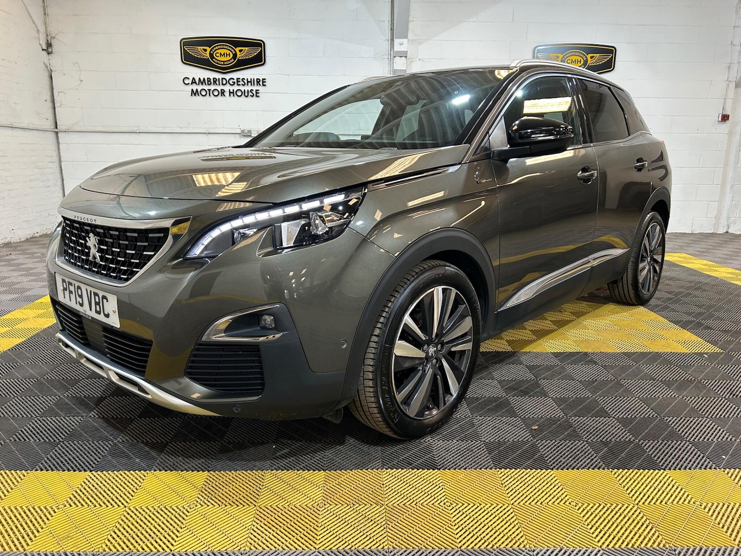 Used Peugeot 3008 2019 for sale - 76122313: Photo 2