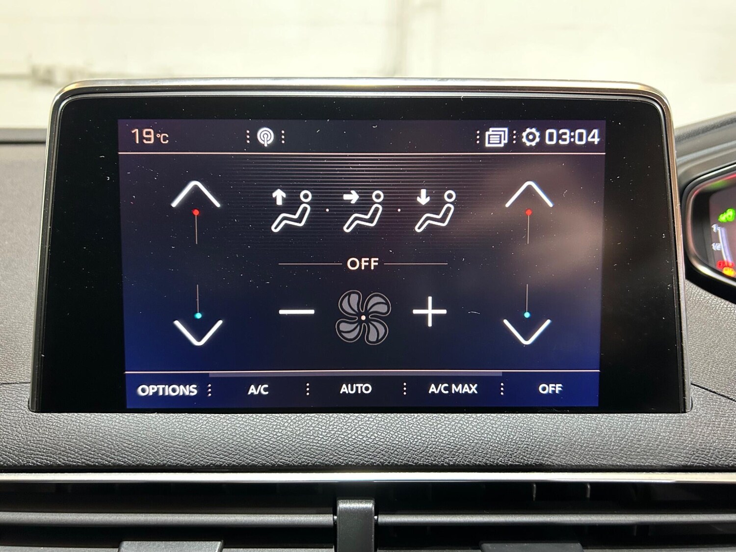 Used Peugeot 3008 2019 for sale - 76122313: Photo 21