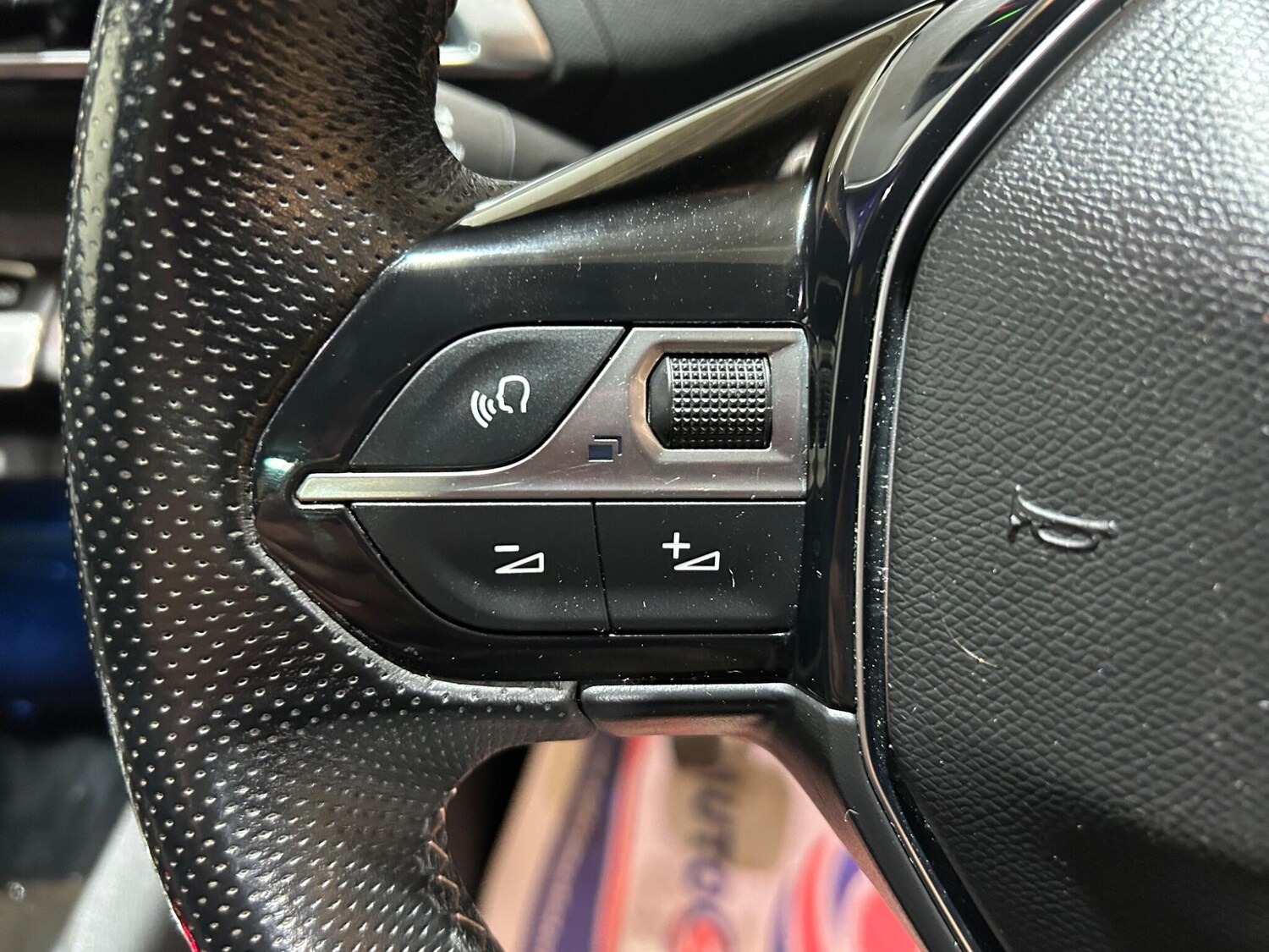 Used Peugeot 3008 2019 for sale - 76122313: Photo 35