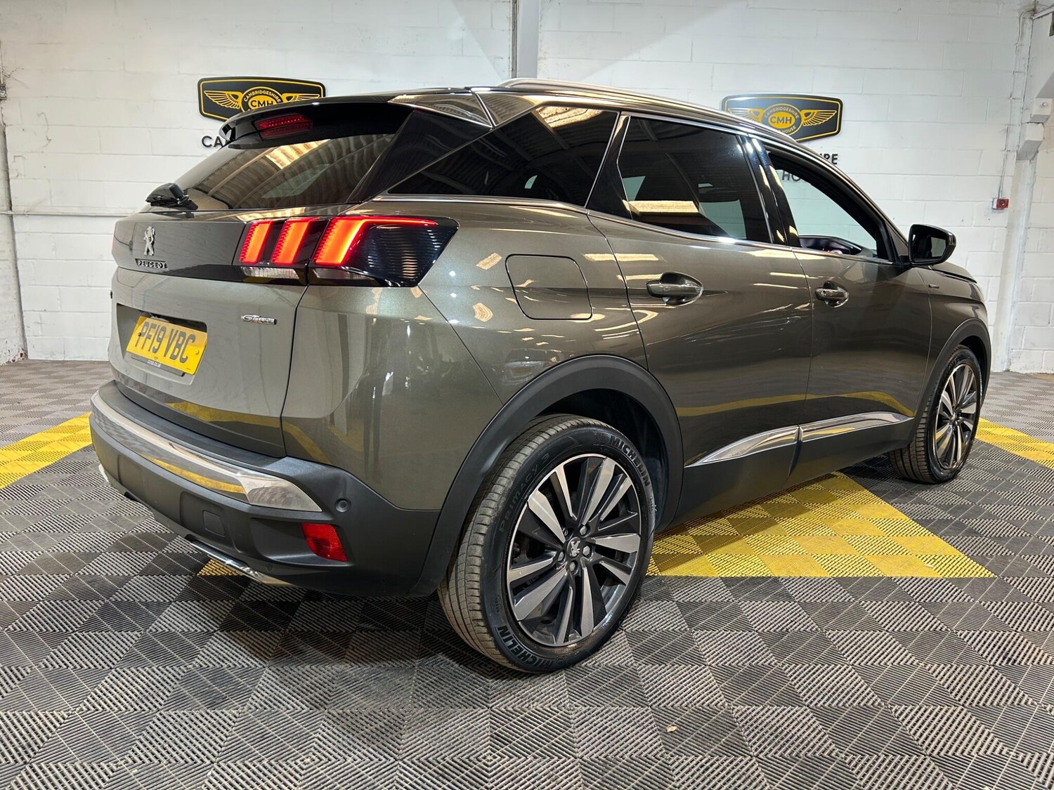 Used Peugeot 3008 2019 for sale - 76122313: Photo 4