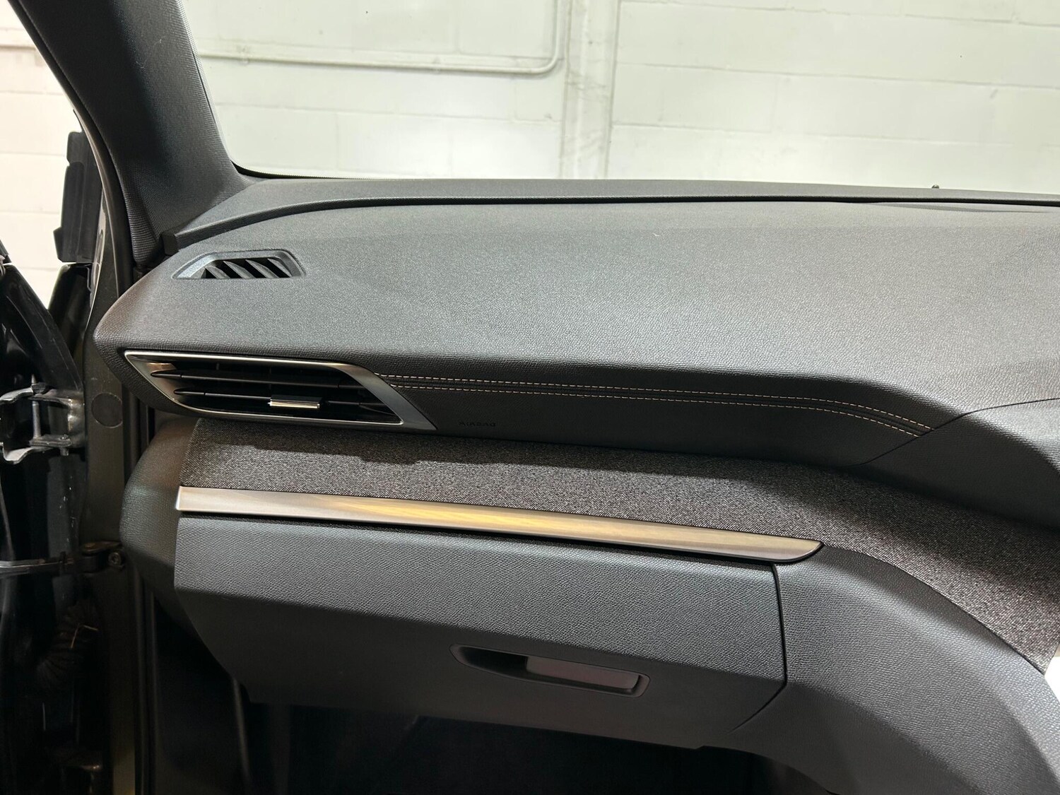 Used Peugeot 3008 2019 for sale - 76122313: Photo 60