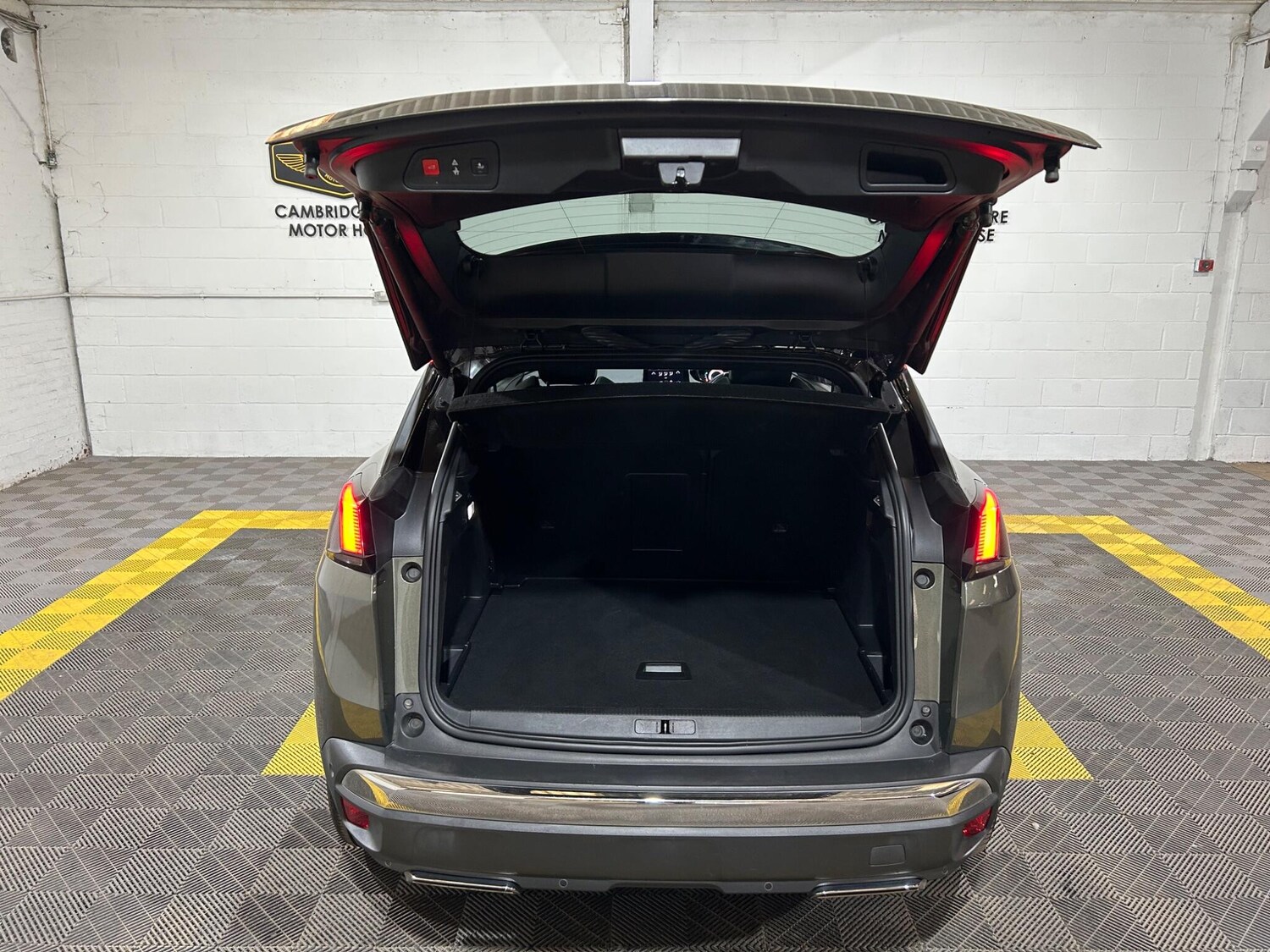 Used Peugeot 3008 2019 for sale - 76122313: Photo 81