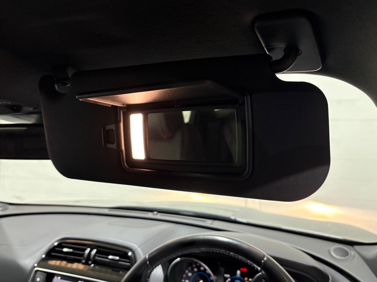 Used Jaguar F-Pace 2017 for sale - 76976759: Photo 13