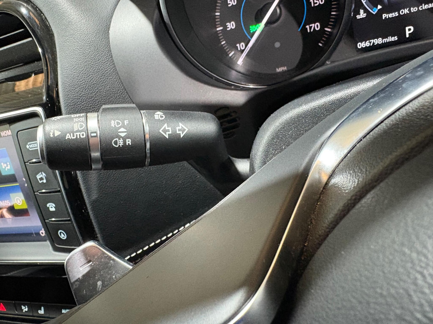 Used Jaguar F-Pace 2017 for sale - 76976759: Photo 27