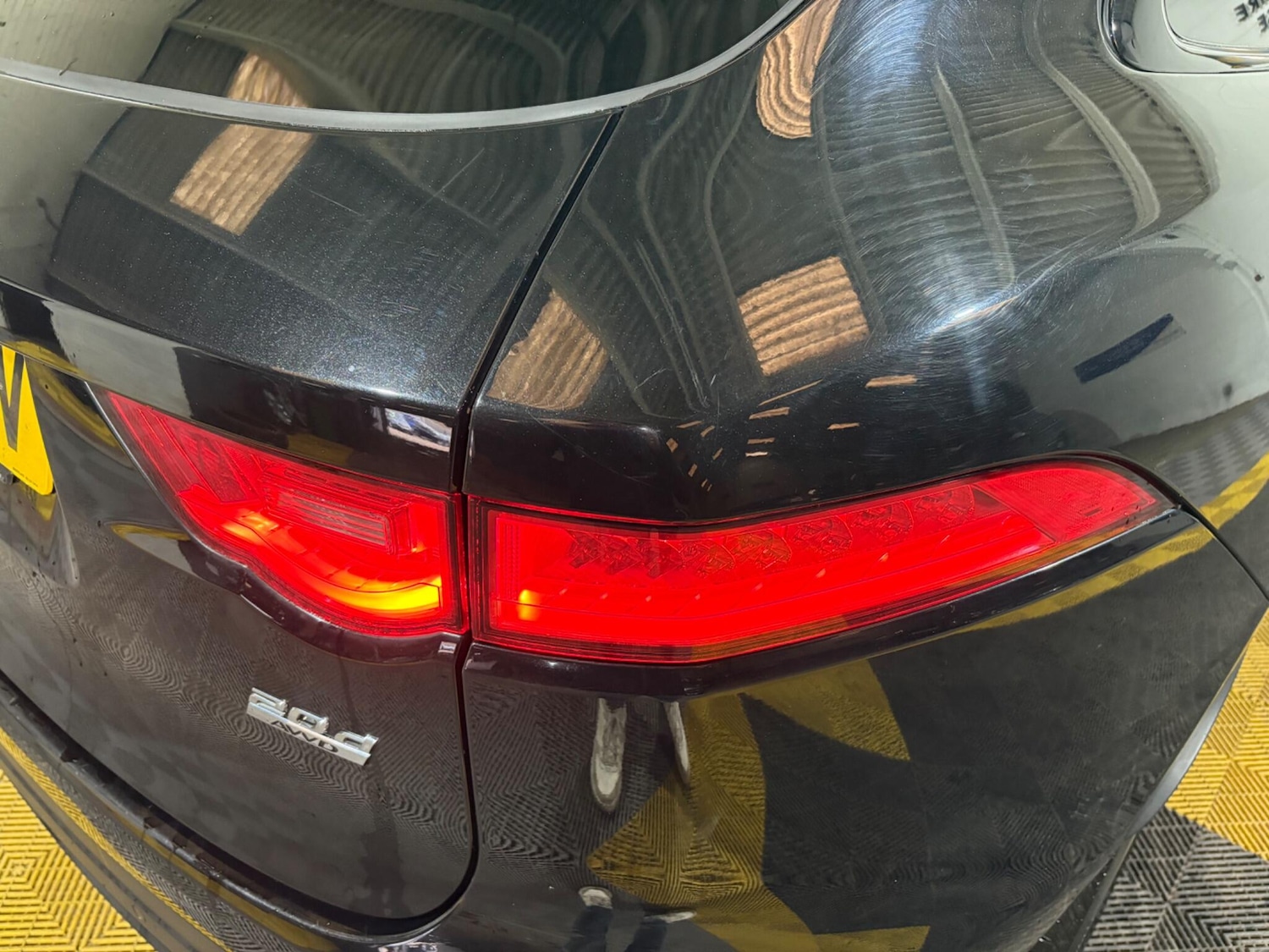 Used Jaguar F-Pace 2017 for sale - 76976759: Photo 77