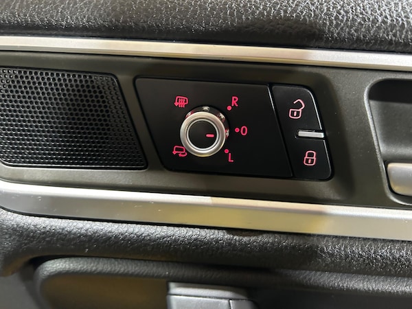 Used Volkswagen Touareg 2014 for sale - 76215279: Photo 34