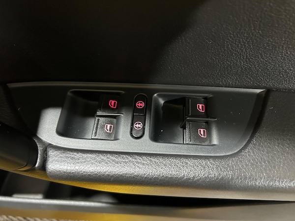 Used Volkswagen Touareg 2014 for sale - 76215279: Photo 37