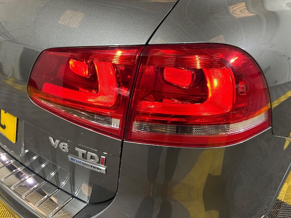 Used Volkswagen Touareg 2014 for sale - 76215279: Photo 58