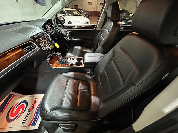 Used Volkswagen Touareg 2014 for sale - 76215279: Photo 66